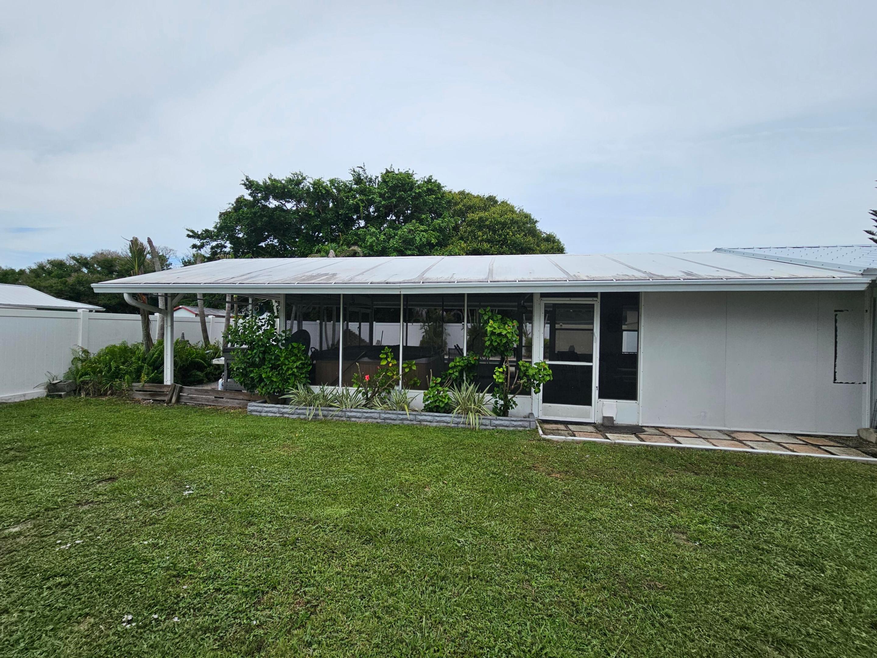 807 Grandview Boulevard Property Photo 25