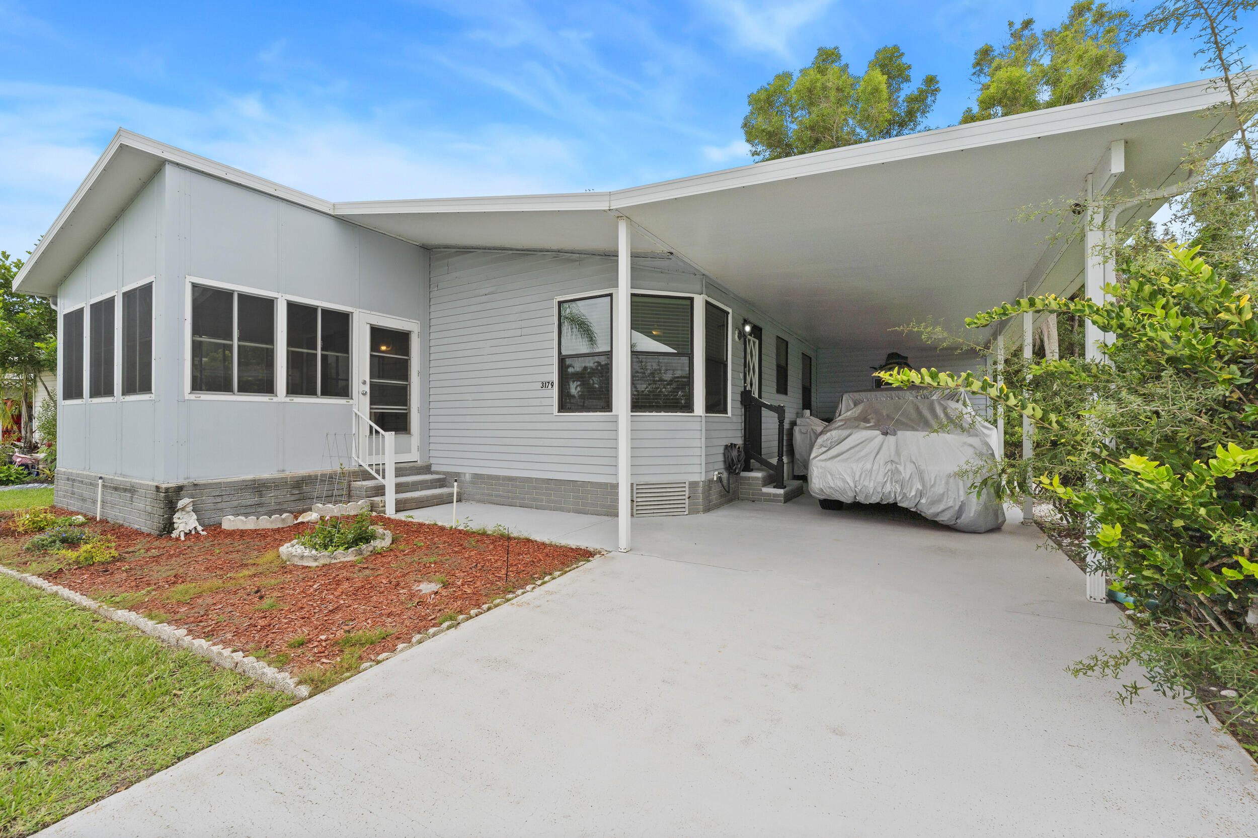 3179 Columbrina Circle Property Photo 1