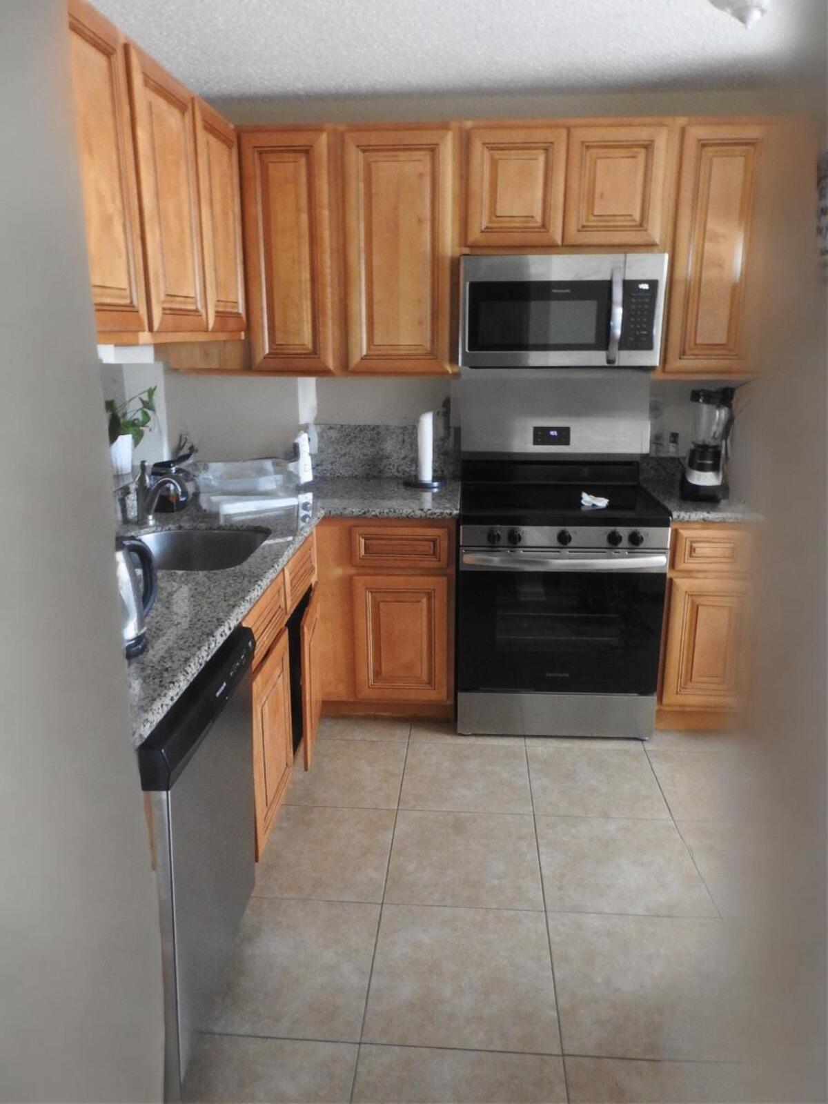 134 Oakwood Drive Property Photo 6