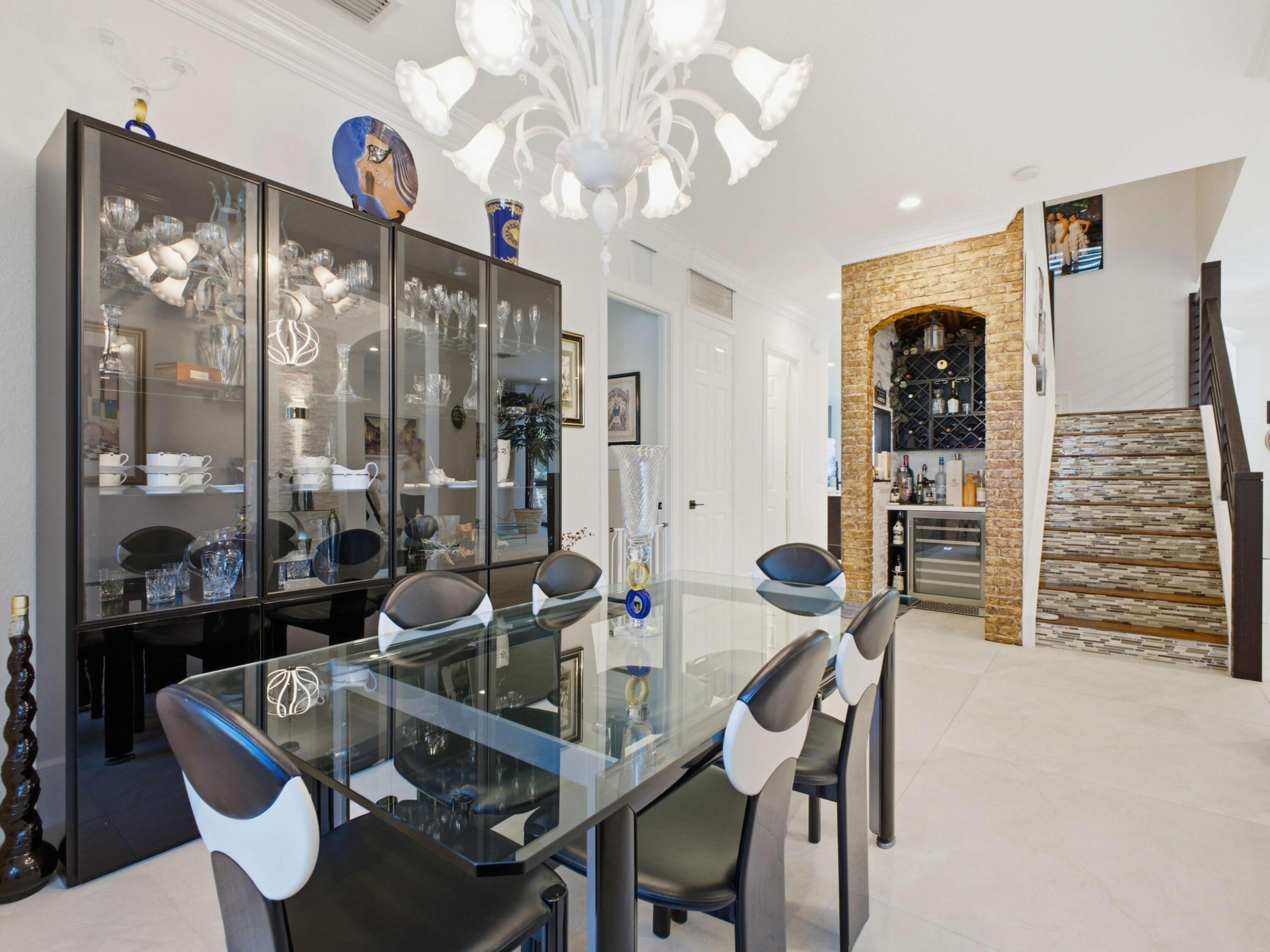 9517 Equus Circle Property Photo 10