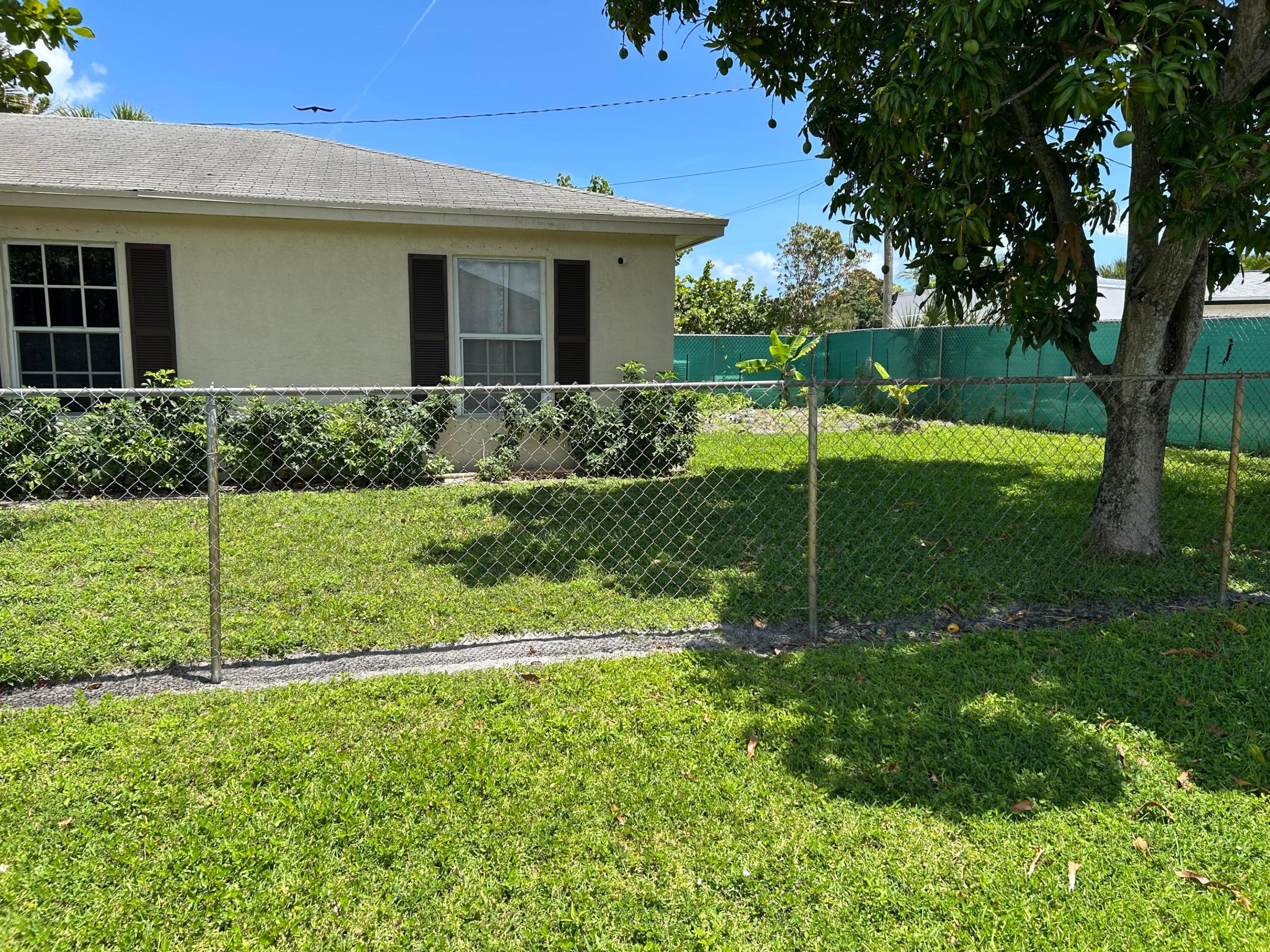 806 Nw 1st Street Property Photo 7