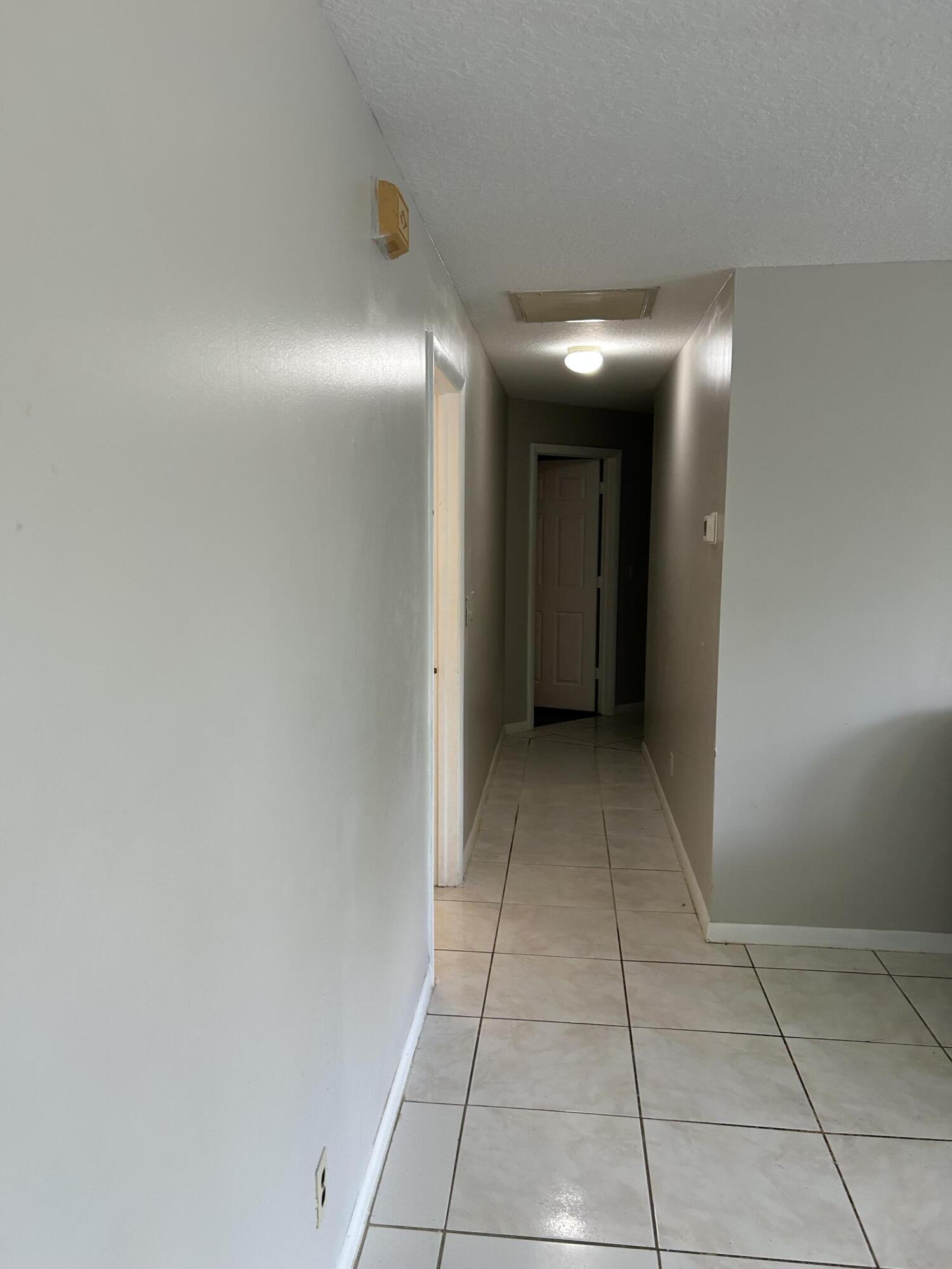 806 Nw 1st Street Property Photo 13