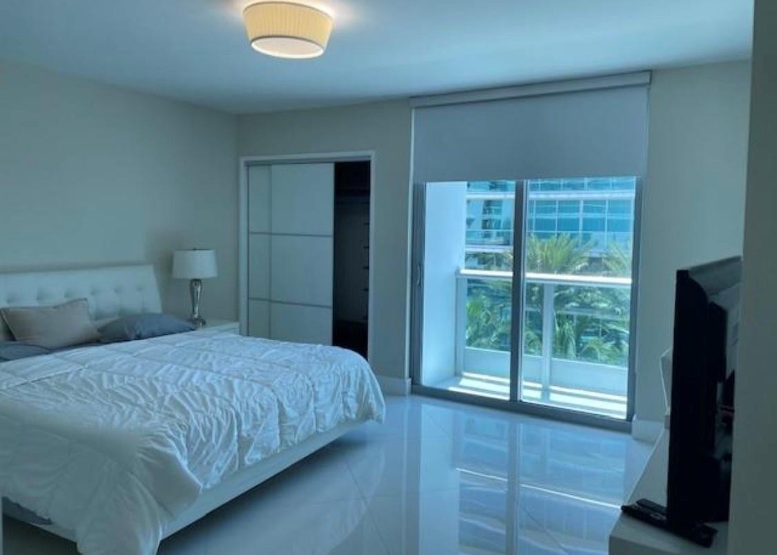 9401 Collins Avenue 402 Property Photo 13