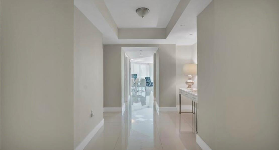 9401 Collins Avenue 402 Property Photo 15