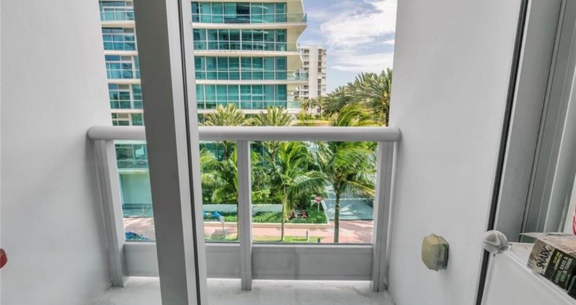 9401 Collins Avenue 402 Property Photo 23