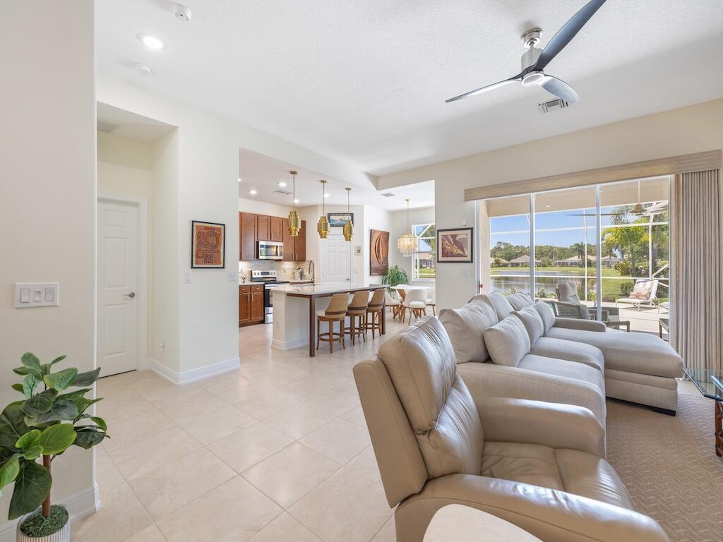 6000 Venetto Way Property Photo 24