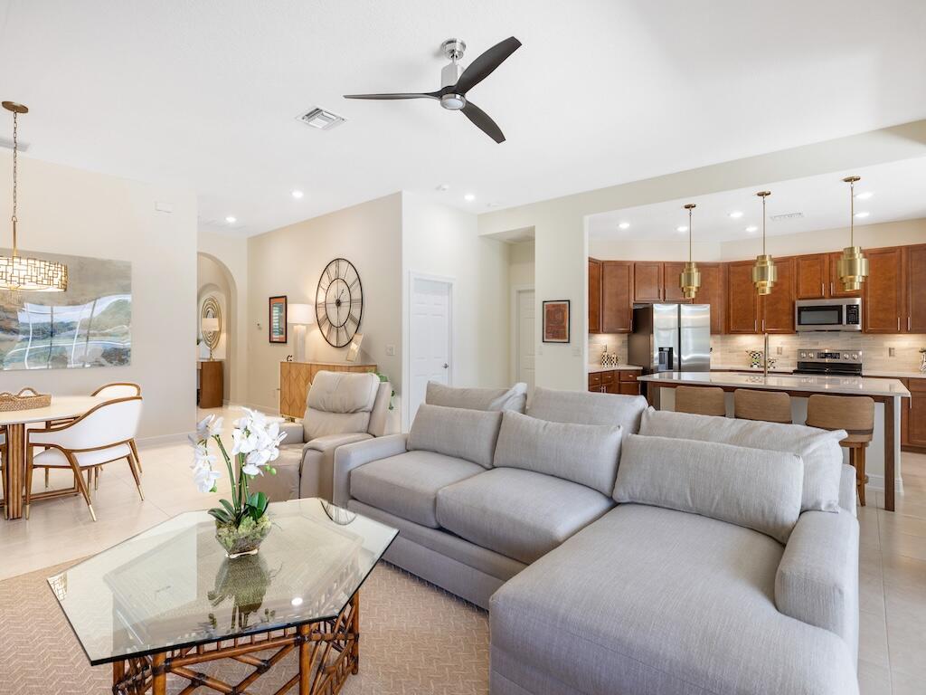 6000 Venetto Way Property Photo 32