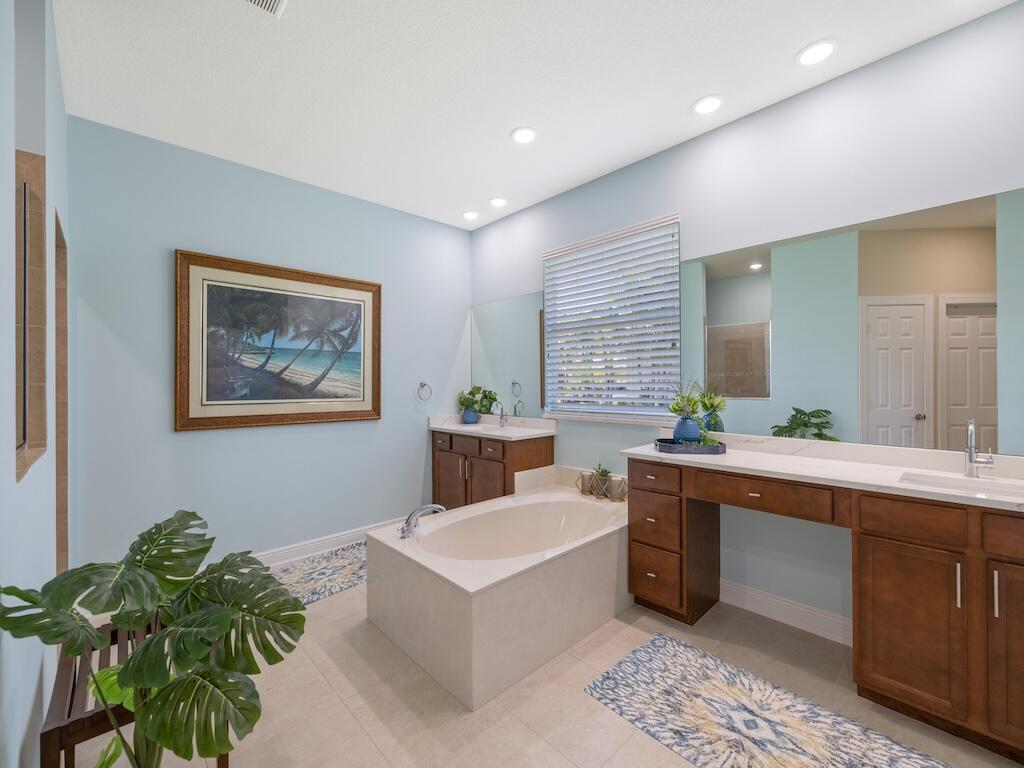 6000 Venetto Way Property Photo 39