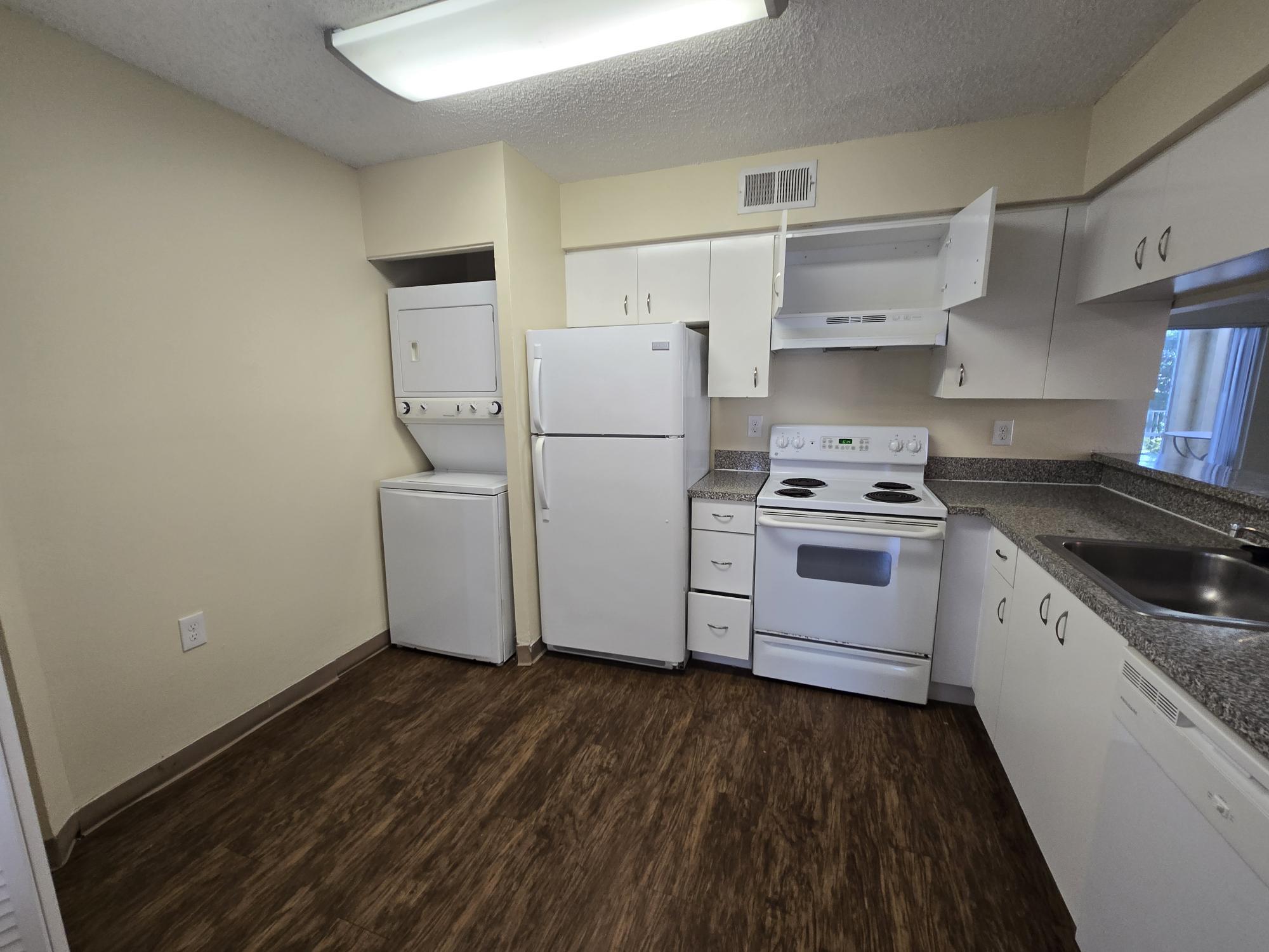 13106 Glenmoor Drive 131 Property Photo 3