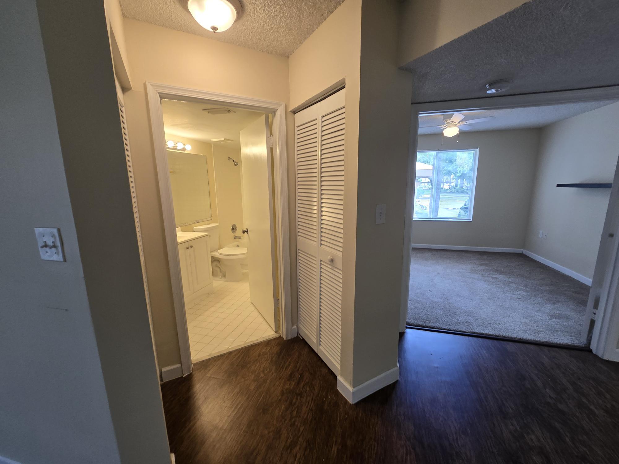 13106 Glenmoor Drive 131 Property Photo 10