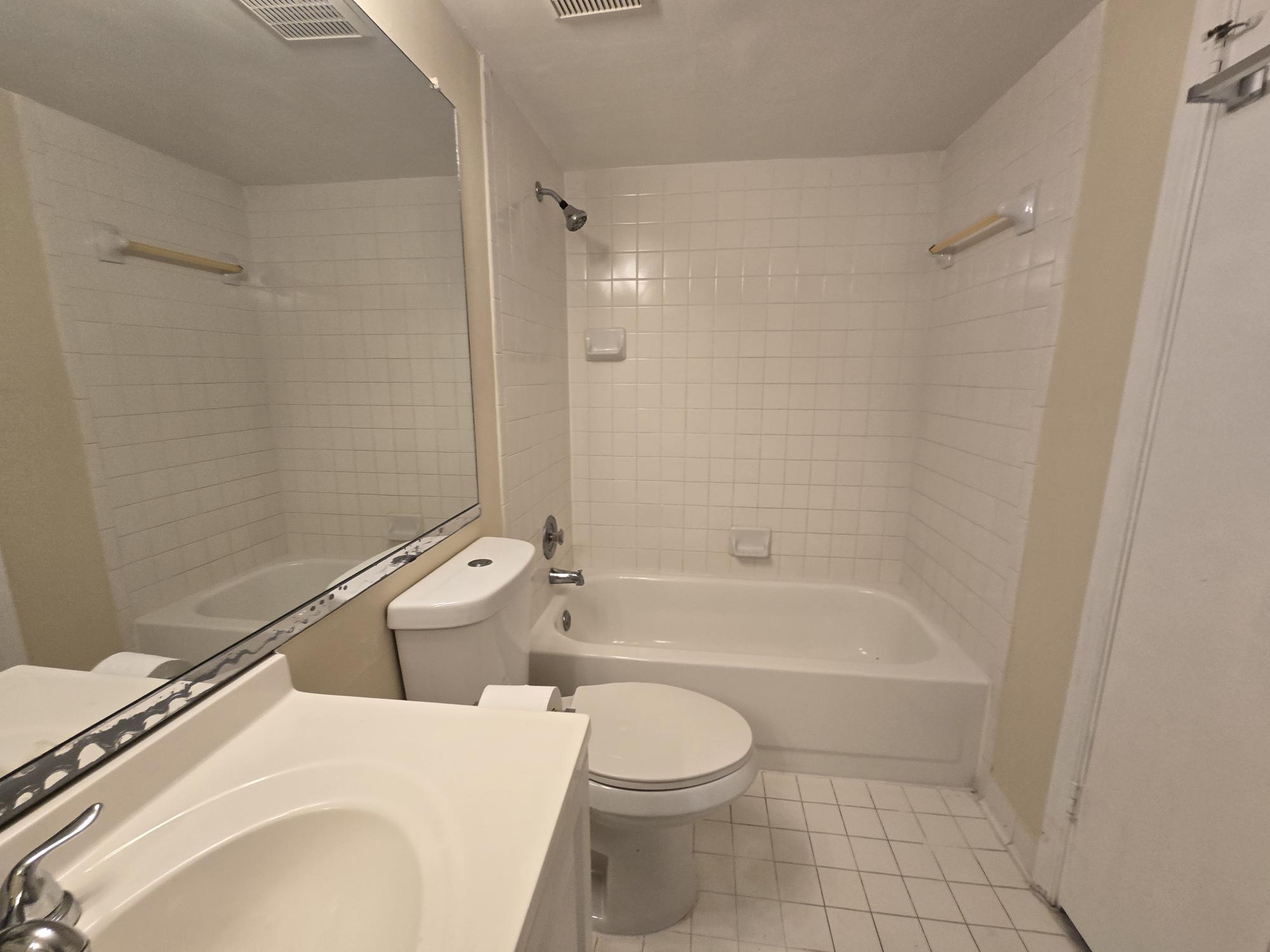 13106 Glenmoor Drive 131 Property Photo 12
