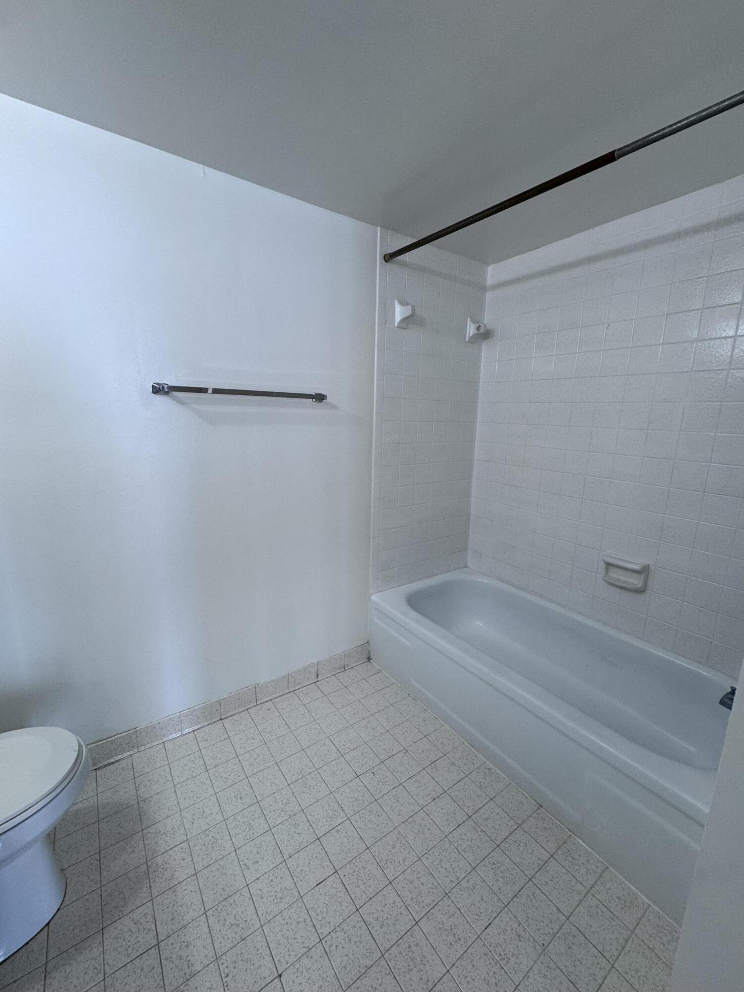 600 Ne 36th Street 1112 Property Photo 27