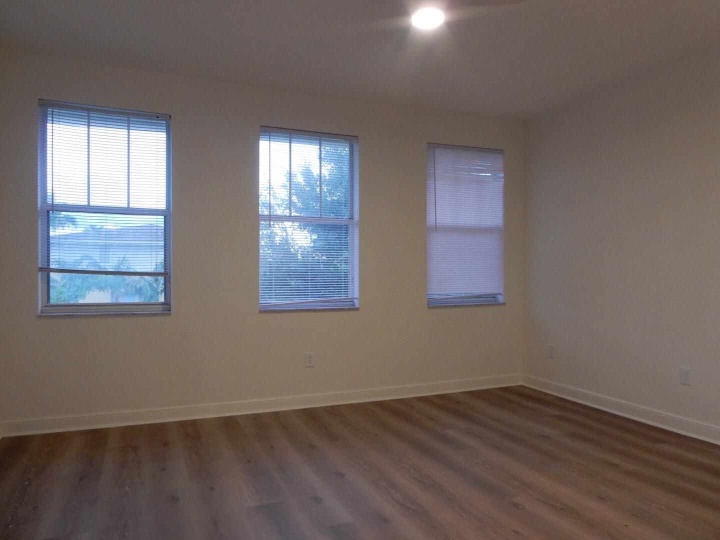 447 Corte Madera Lane 6 Property Photo 12