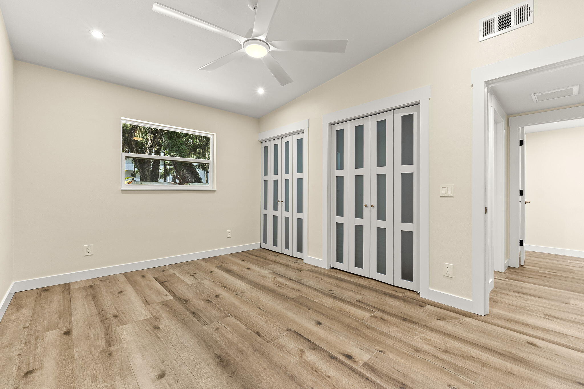 3615 Indian River Drive E Property Photo 17