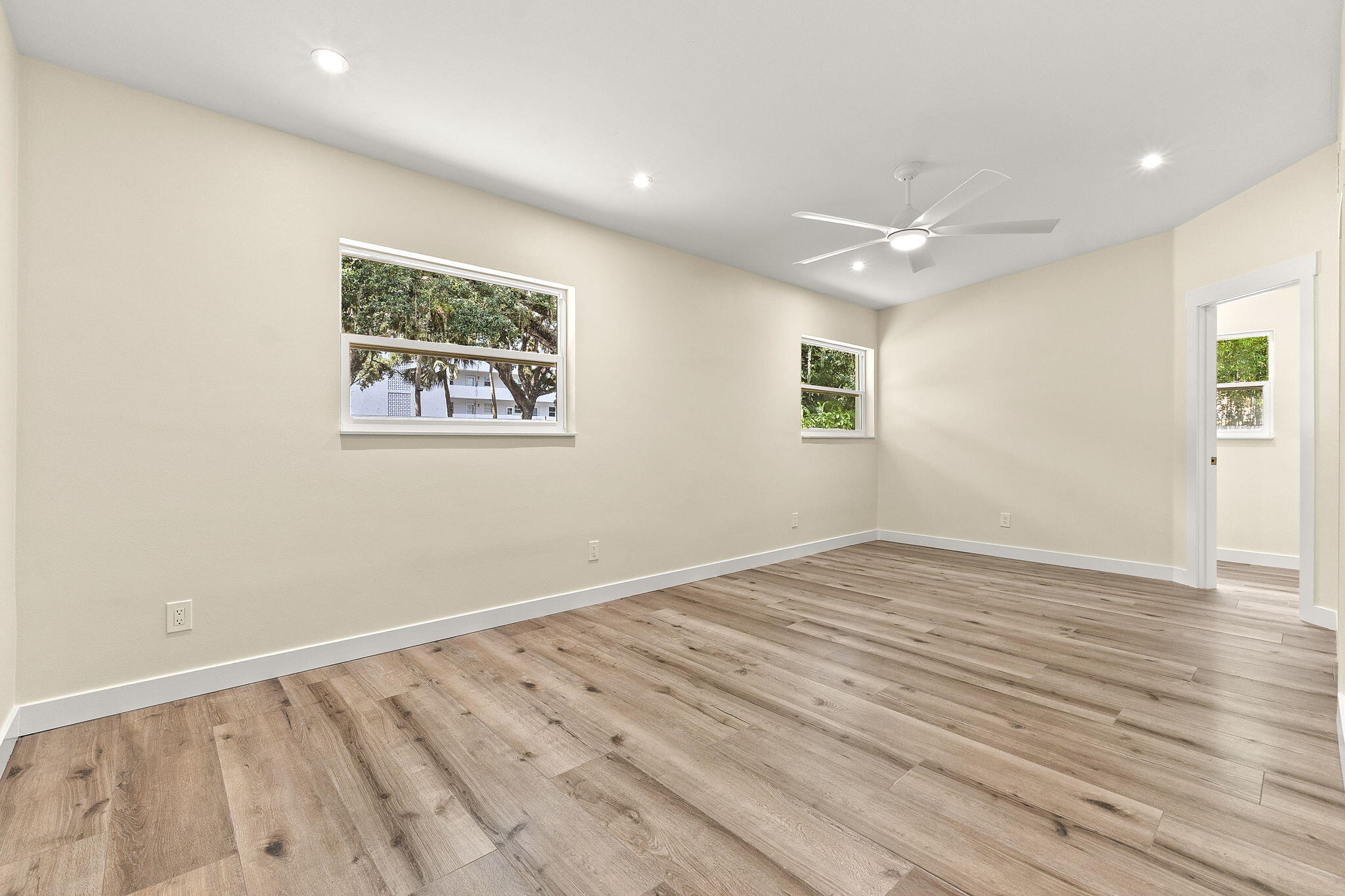3615 Indian River Drive E Property Photo 18