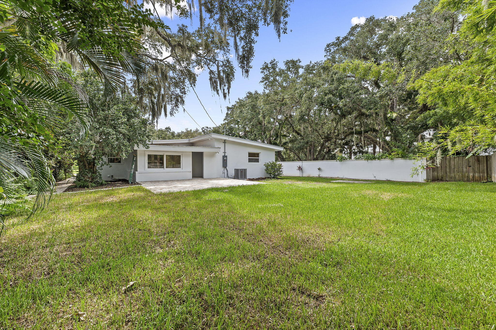 3615 Indian River Drive E Property Photo 32