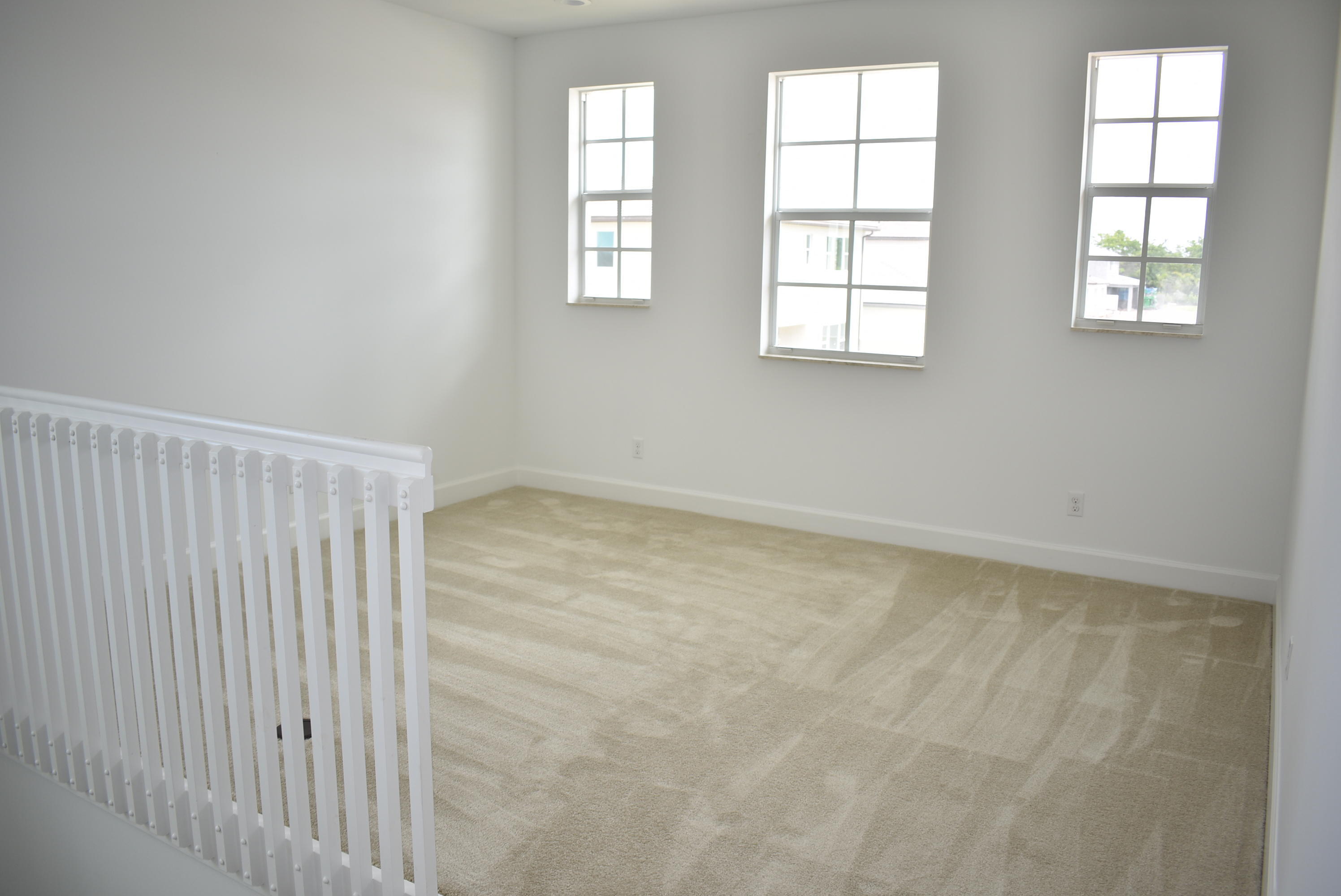 8865 Kingsmoor Way Property Photo 12