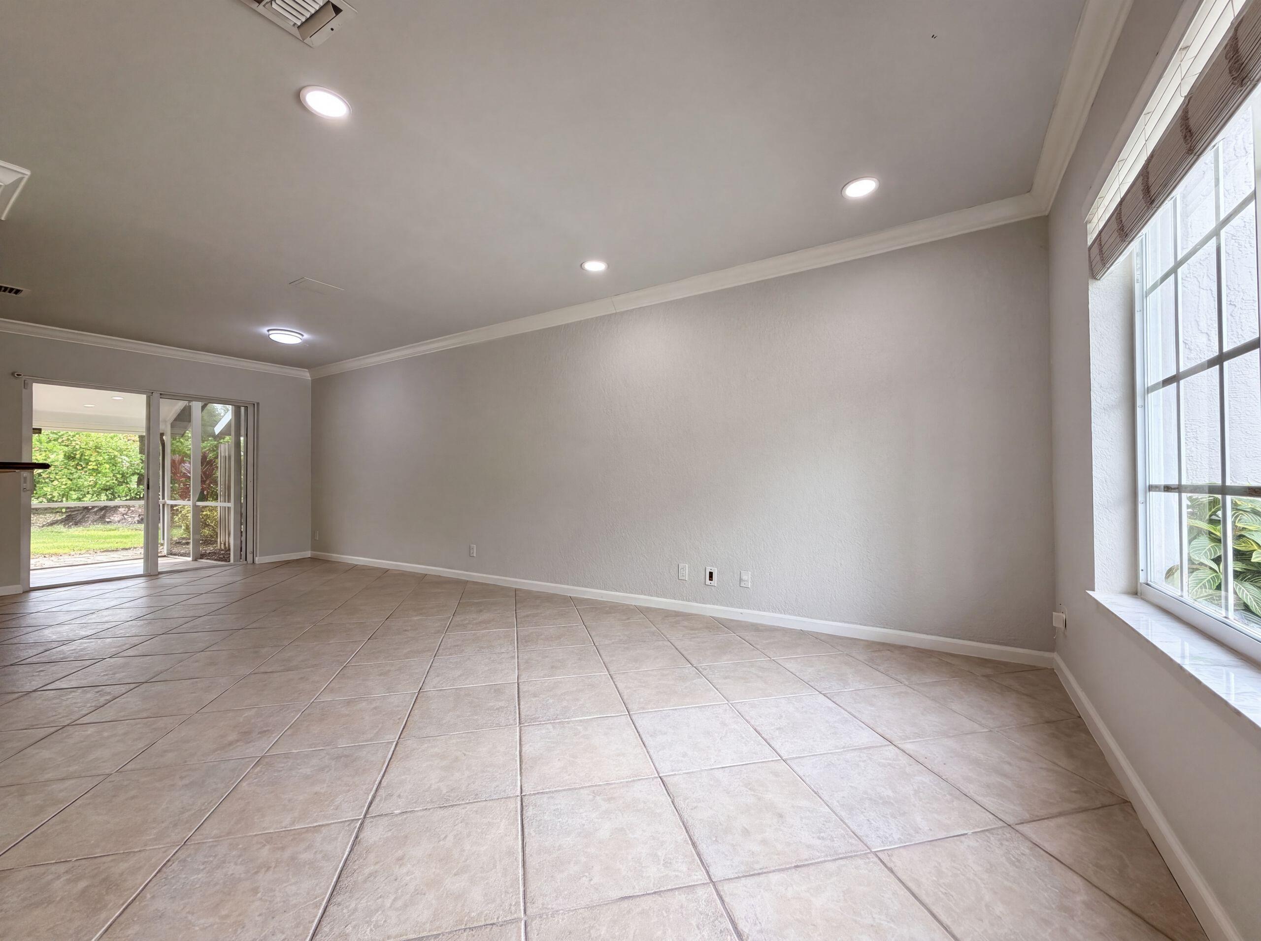 1480 47th Property Photo 3