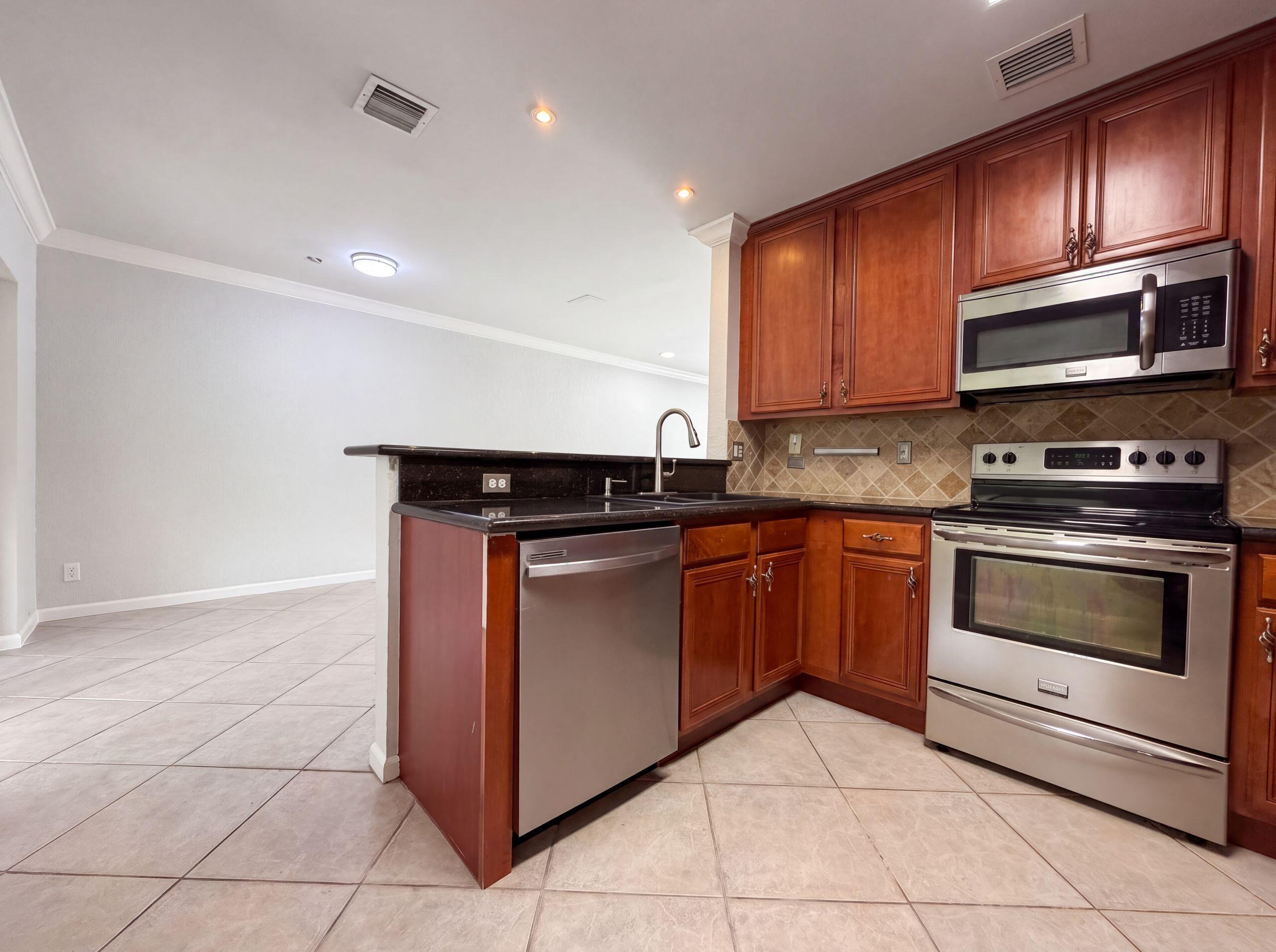 1480 47th Property Photo 7