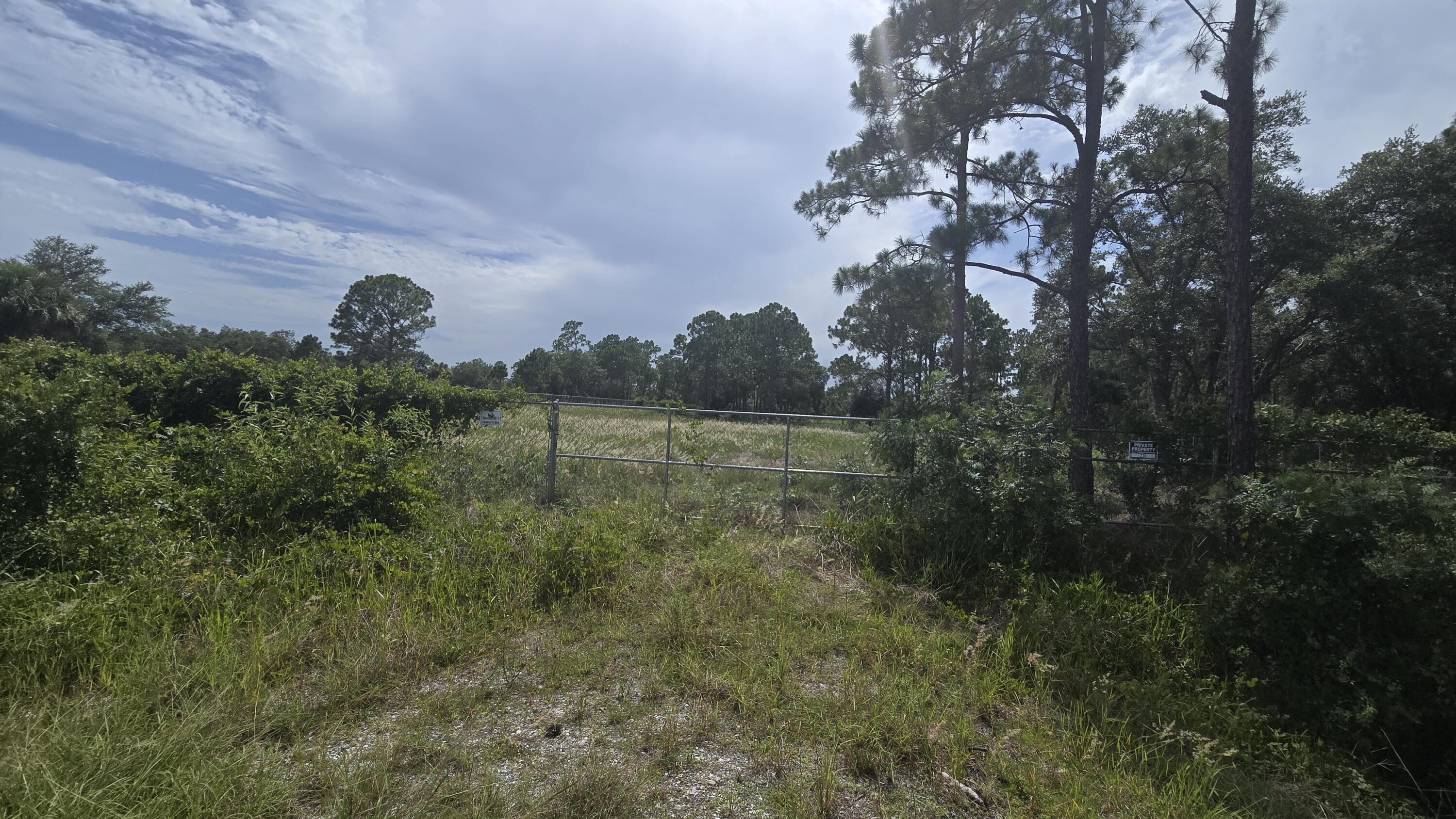 210 N Verda Street Property Photo 5