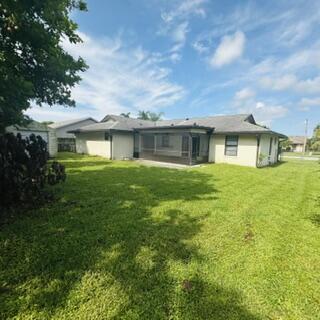 251 Las Palmas Street Property Photo 29
