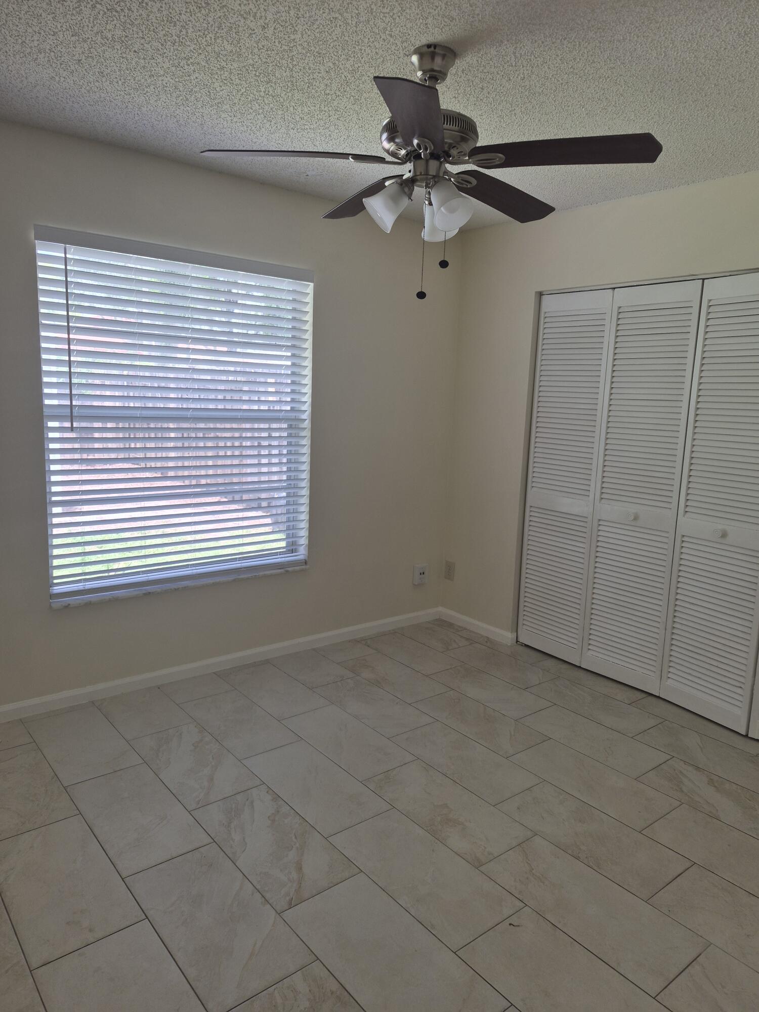 3793 Heather Drive W Property Photo 5