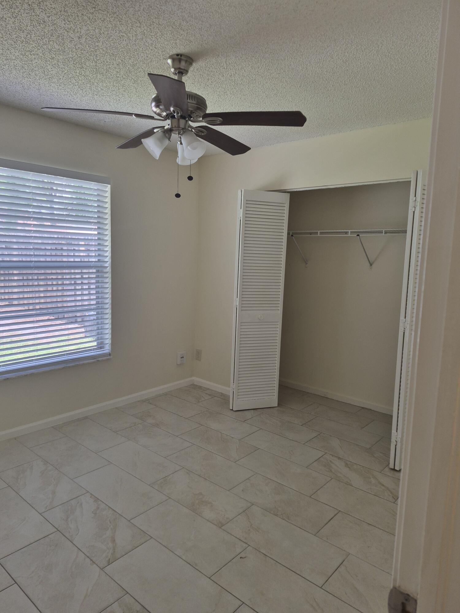 3793 Heather Drive W Property Photo 6