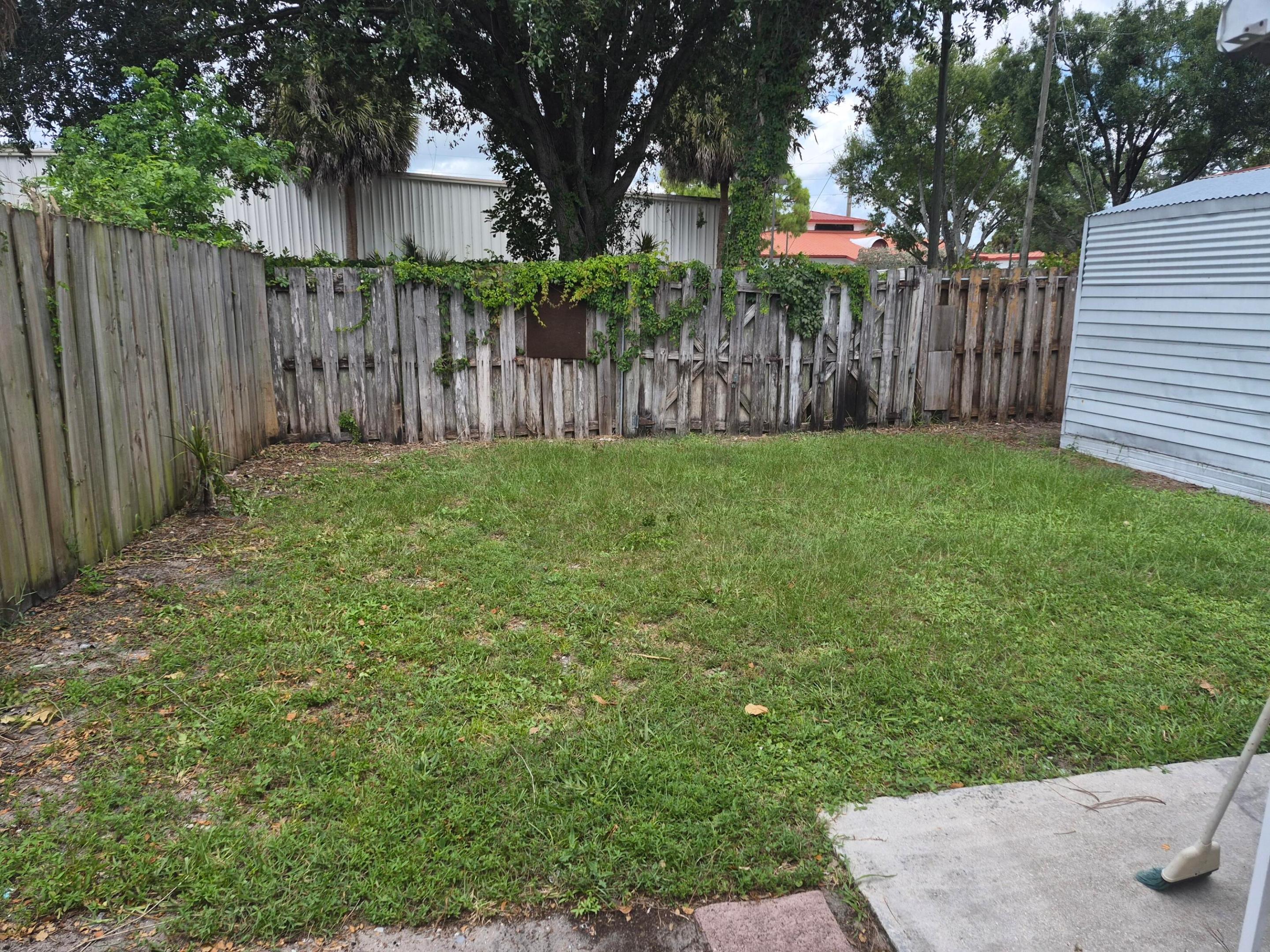3793 Heather Drive W Property Photo 13