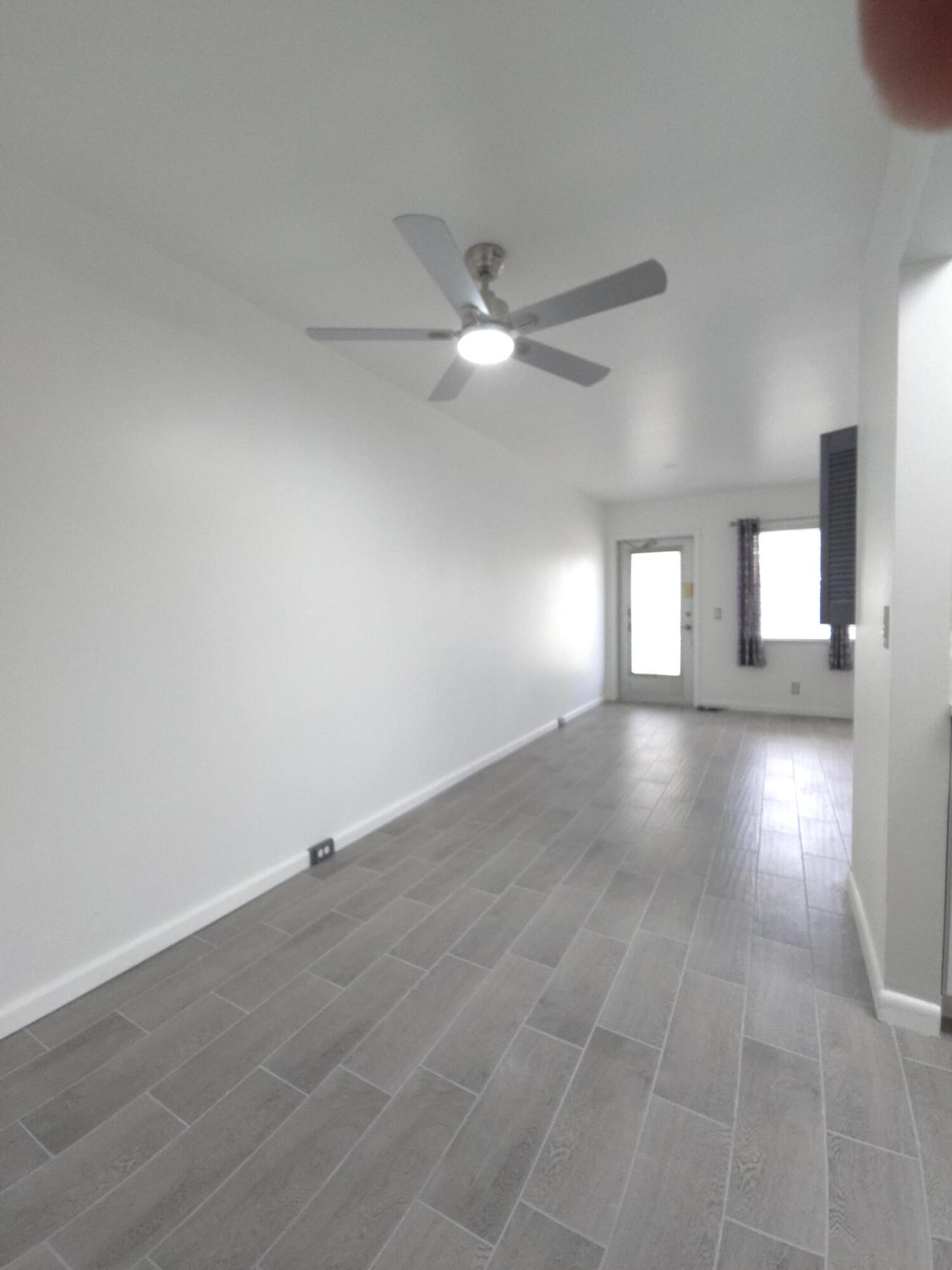 208 Kent M Property Photo 9