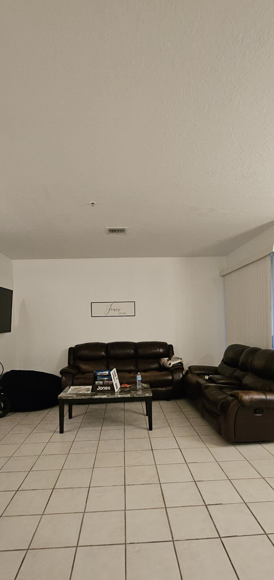 1110 E Shoma Drive E 423 Property Photo 12