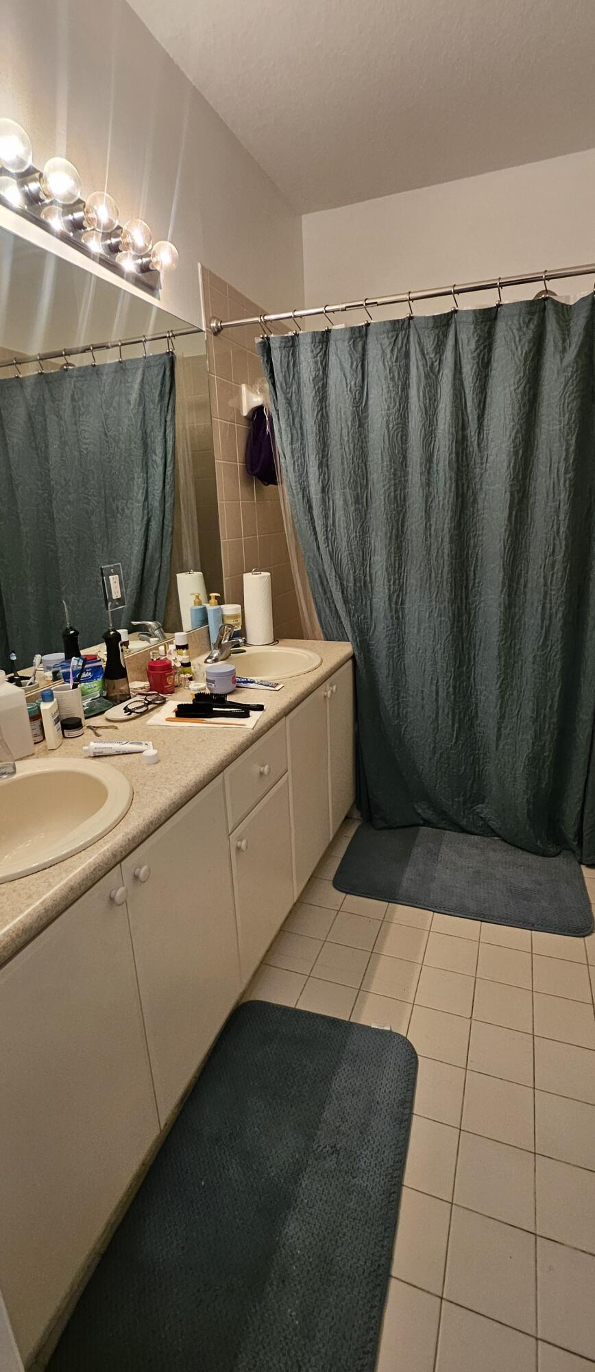 1110 E Shoma Drive E 423 Property Photo 15