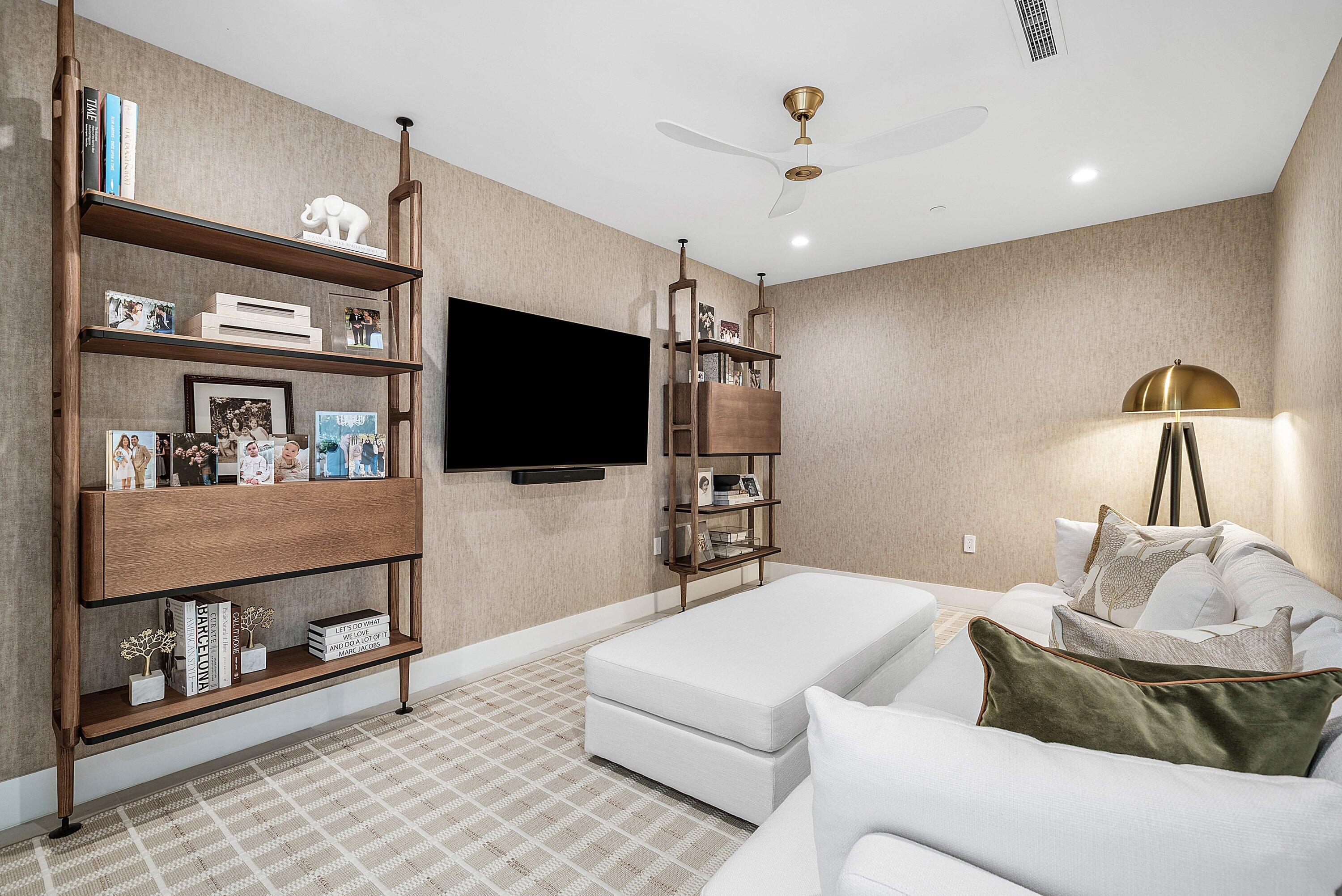 475 E Royal Palm Road 306 Property Photo 45