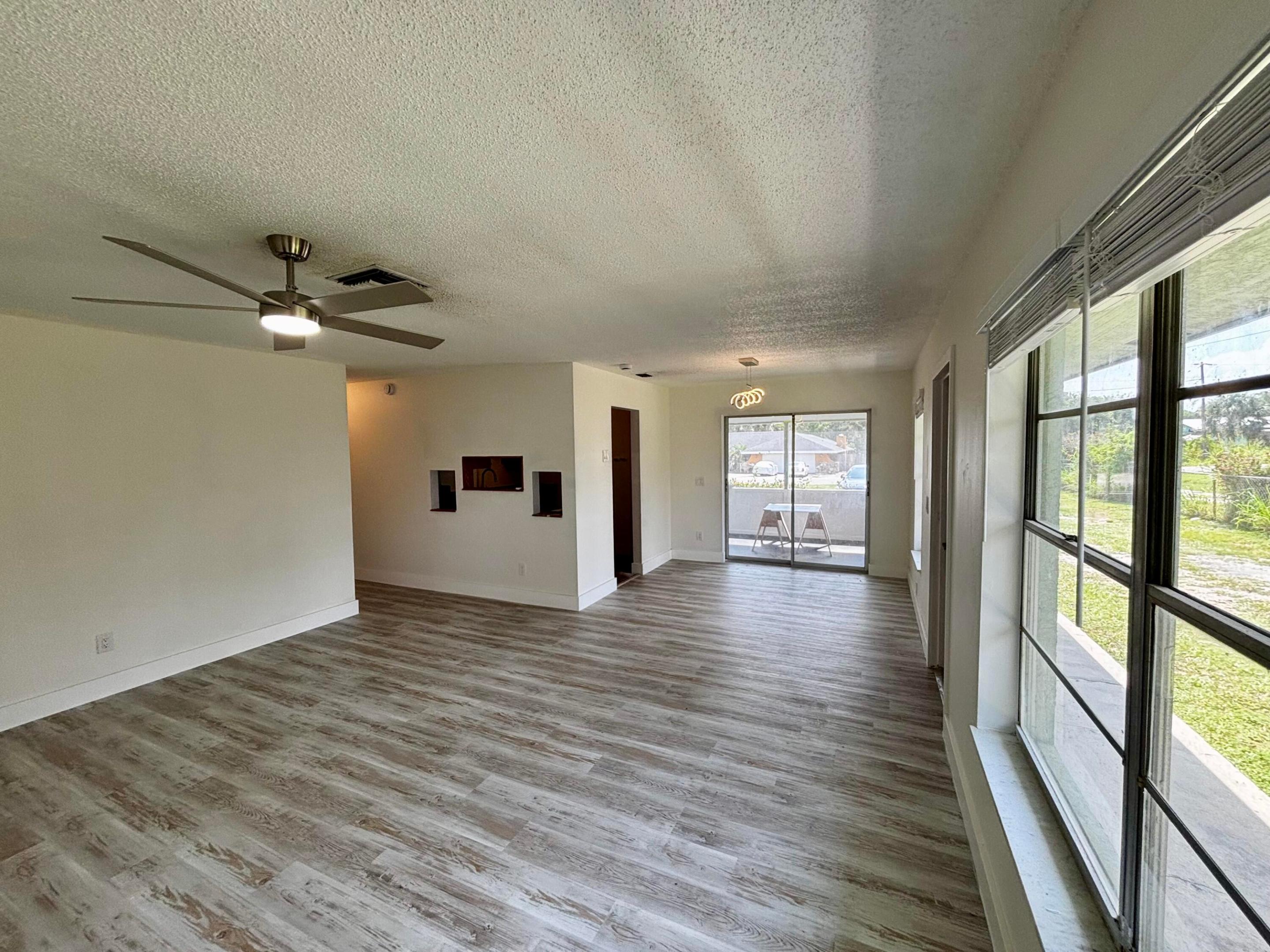 11003 Ridge Avenue B Property Photo 5