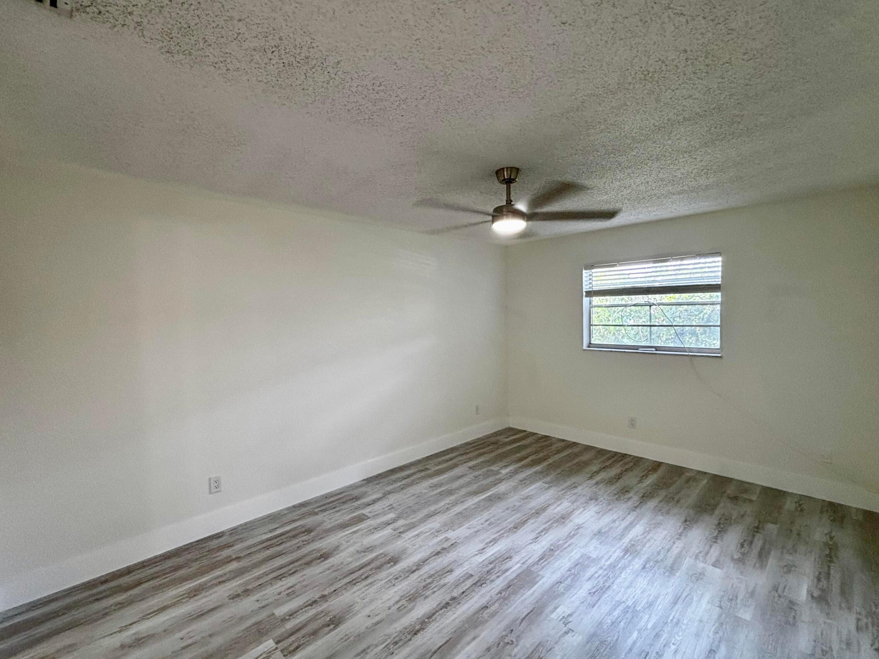 11003 Ridge Avenue B Property Photo 12