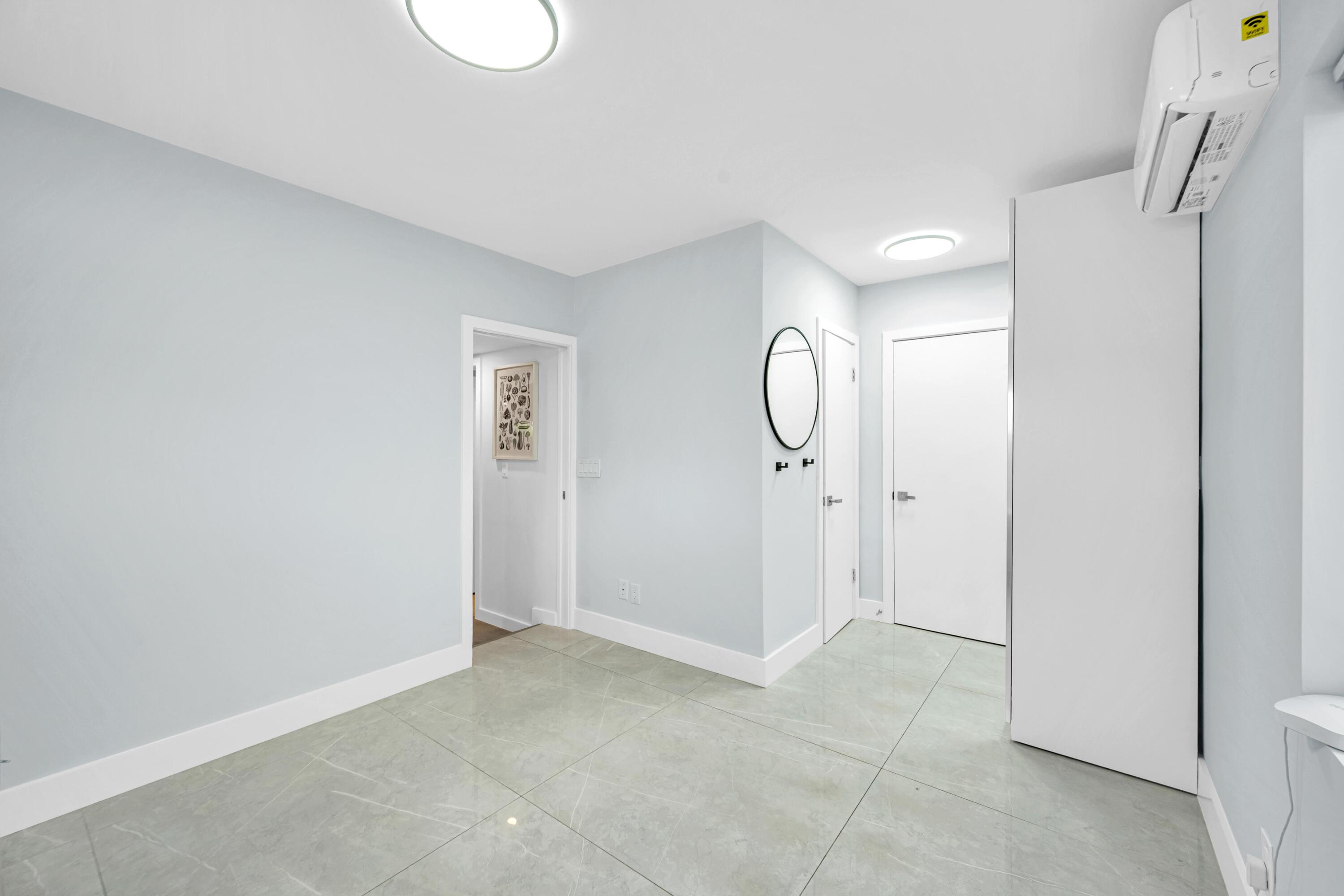 828 Ne 17th Way 3 Property Photo 16