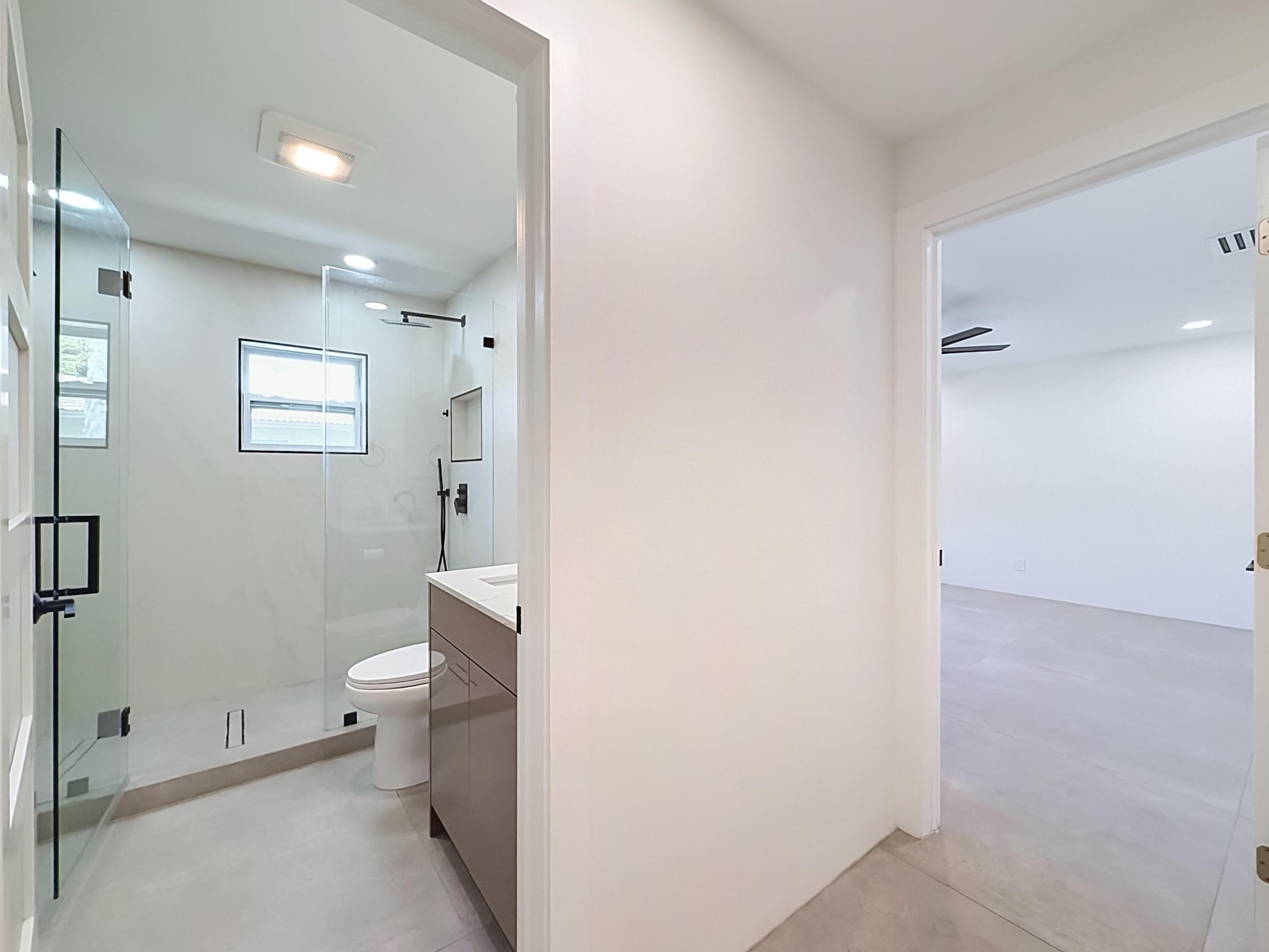8971 Nw 33rd Street E-w Property Photo 18