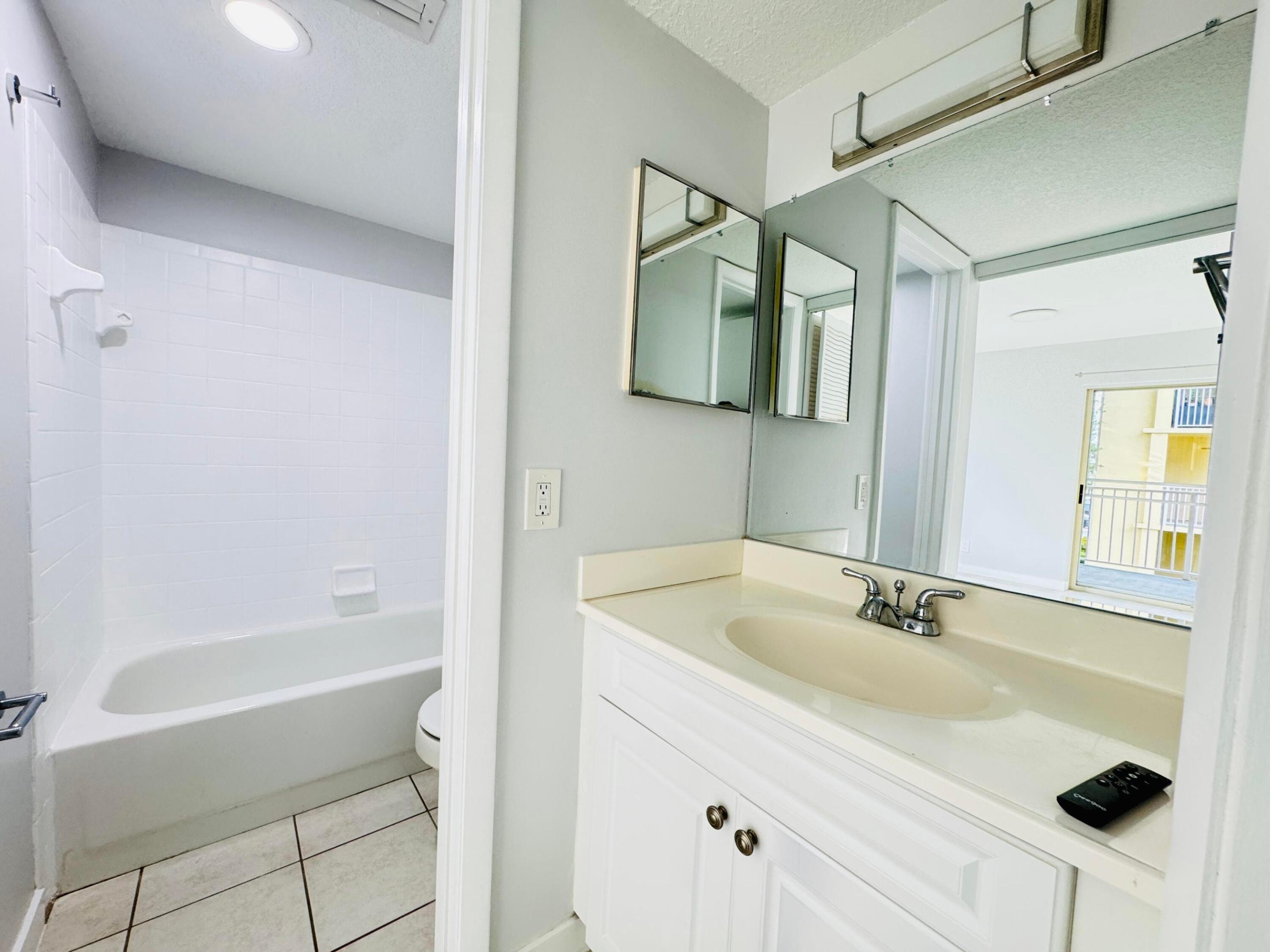 6323 La Costa Drive H Property Photo 20