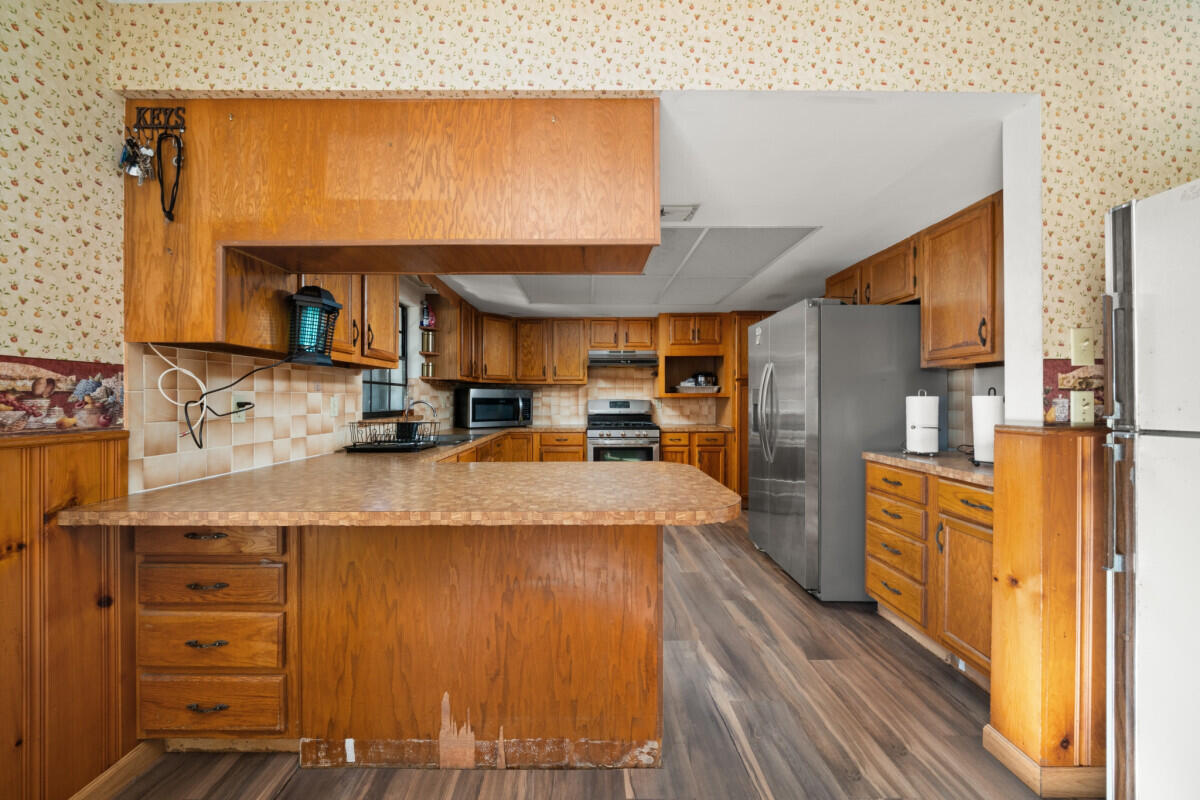 948 S Riverdale Road Property Photo 19