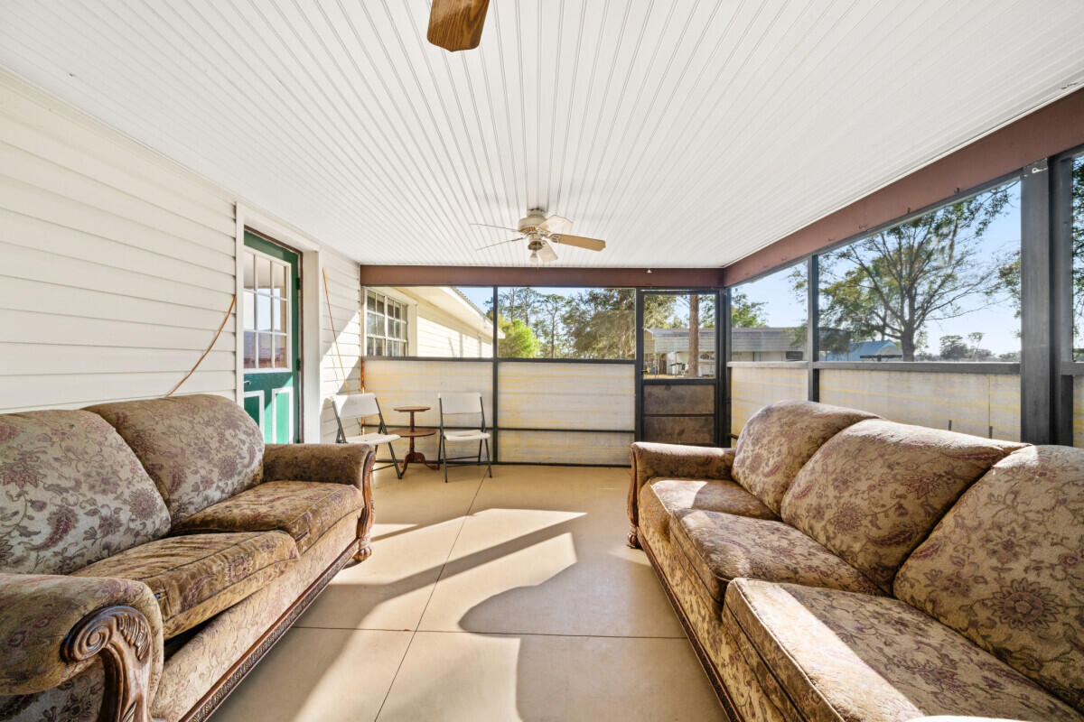948 S Riverdale Road Property Photo 33