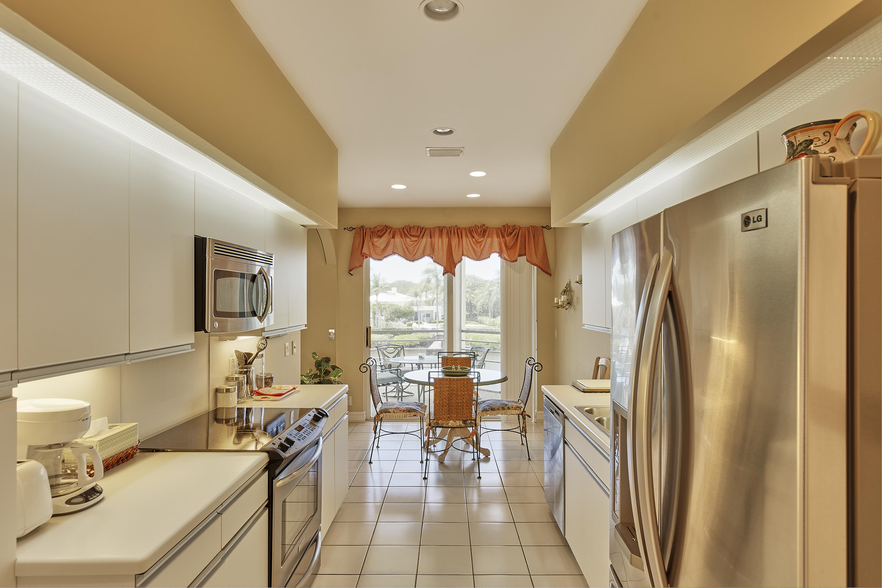 392 Spyglass Way Property Photo 10