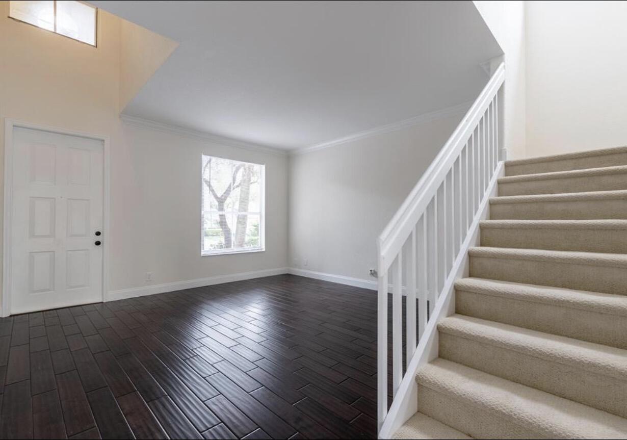 4147 Meade Way Property Photo 12