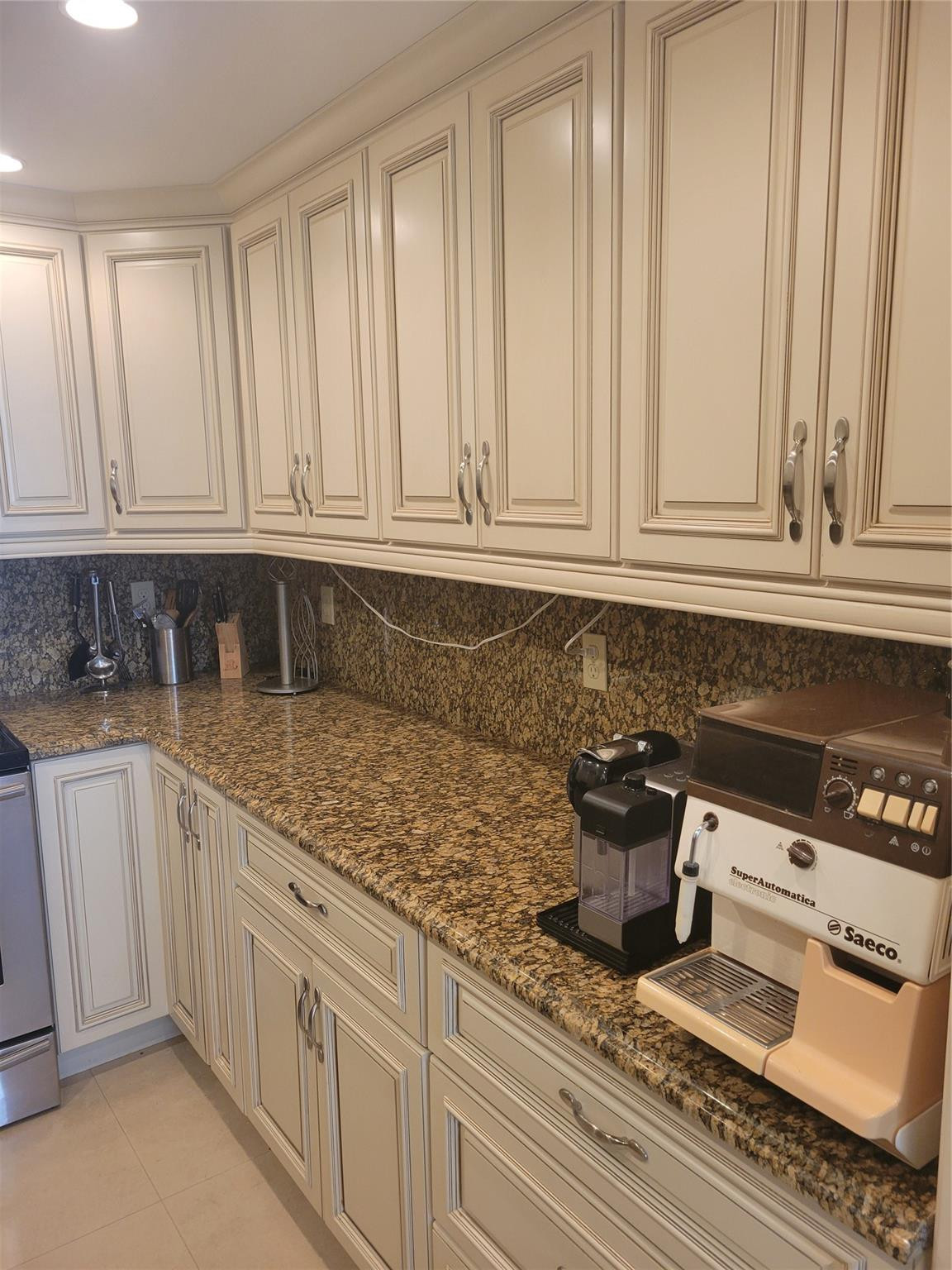 2401 S Ocean Drive 1108 Property Photo 5