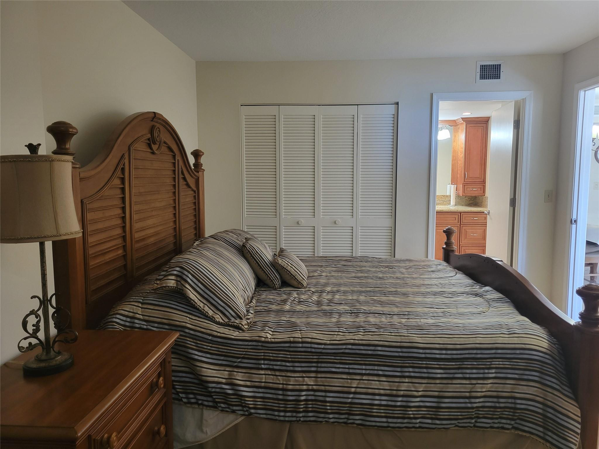 2401 S Ocean Drive 1108 Property Photo 16
