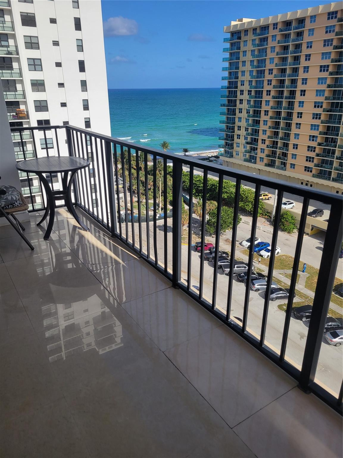 2401 S Ocean Drive 1108 Property Photo 22