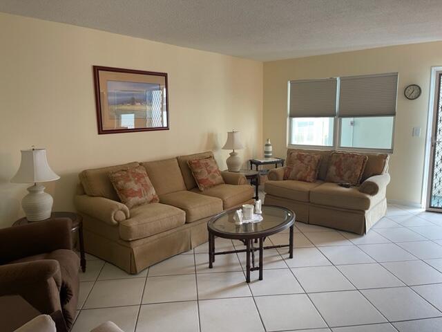 350 Horizons E 206 Property Photo 7