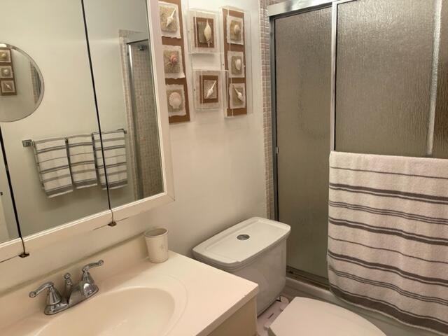 350 Horizons E 206 Property Photo 8