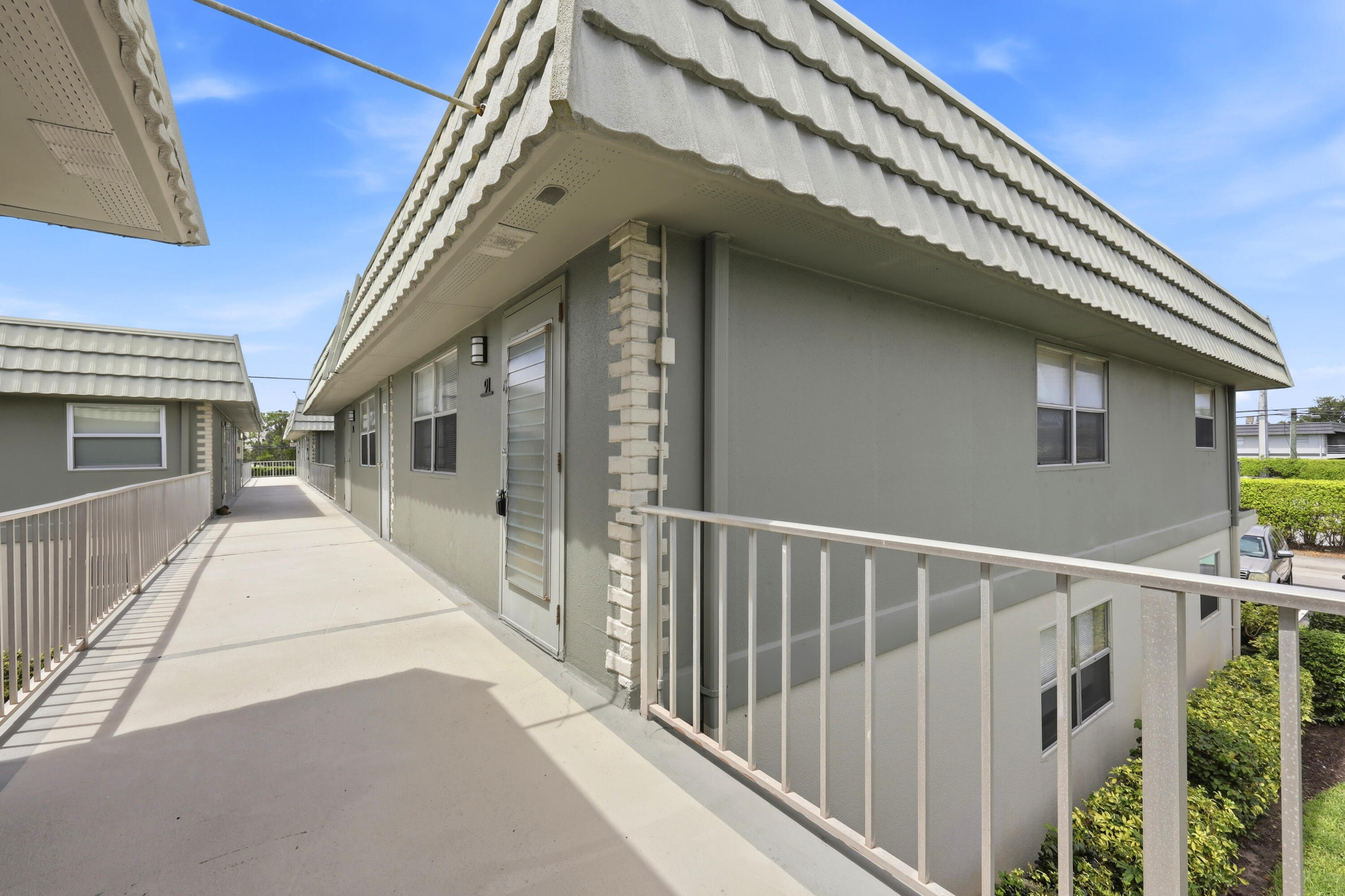 91 Flanders B Property Photo 3