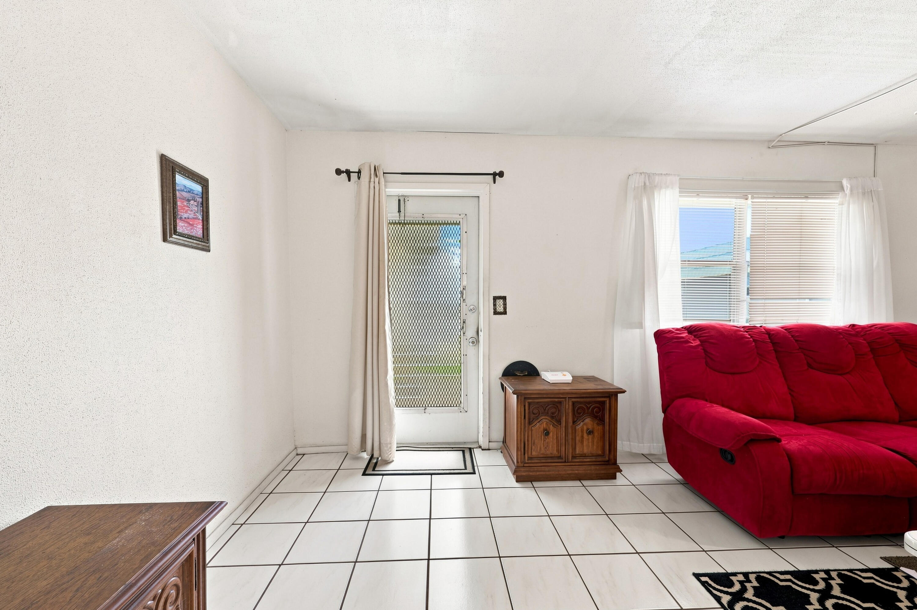 91 Flanders B Property Photo 11
