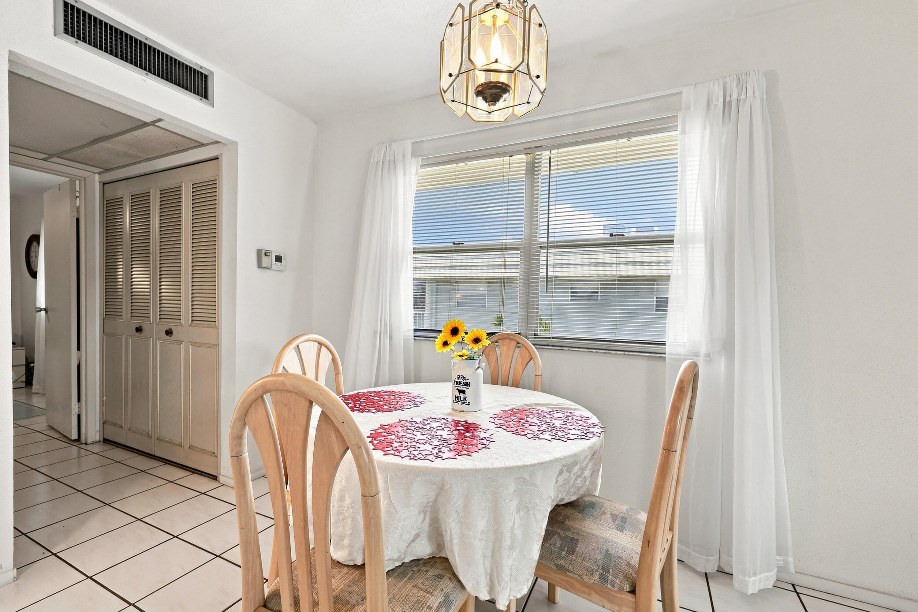 91 Flanders B Property Photo 18