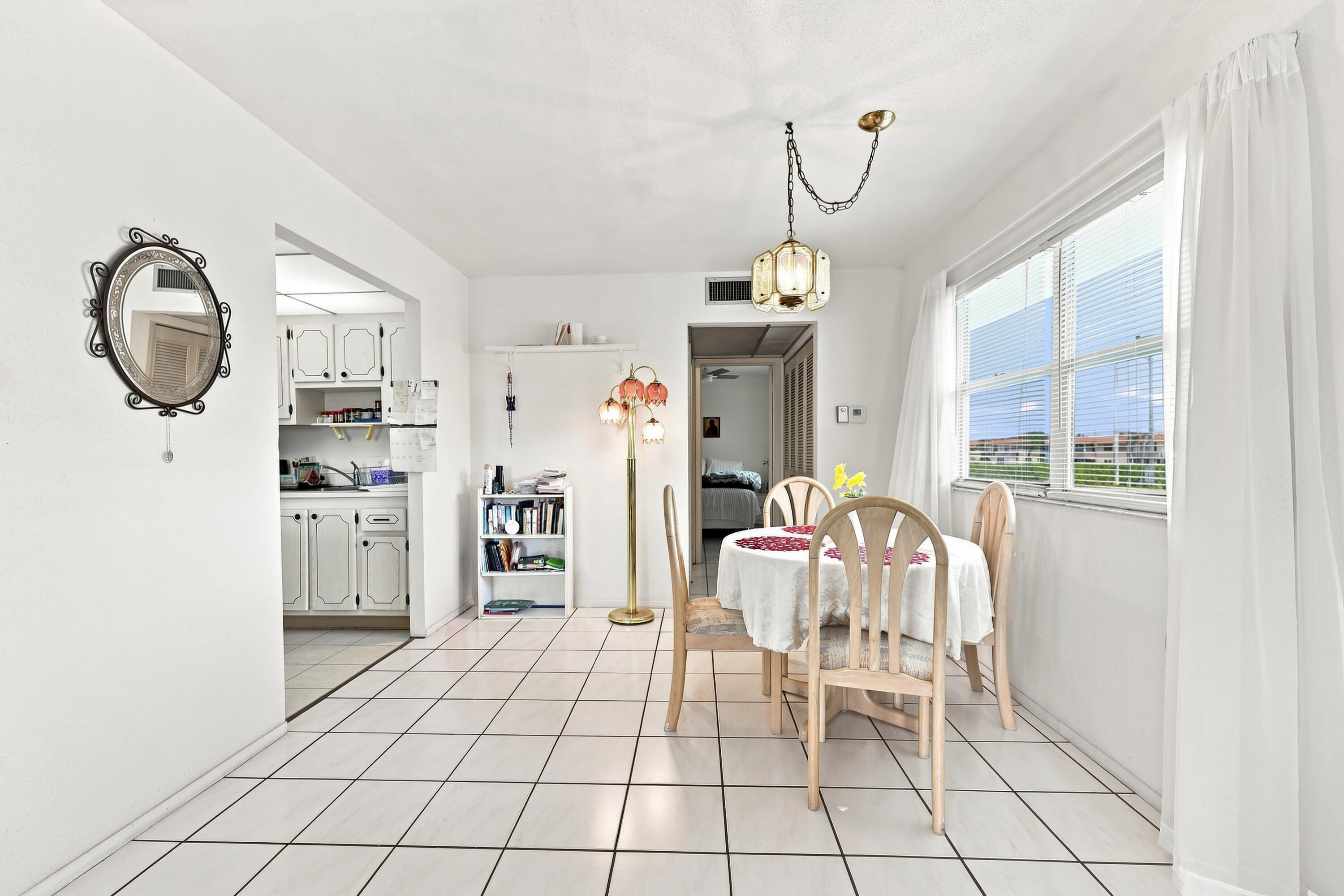 91 Flanders B Property Photo 19